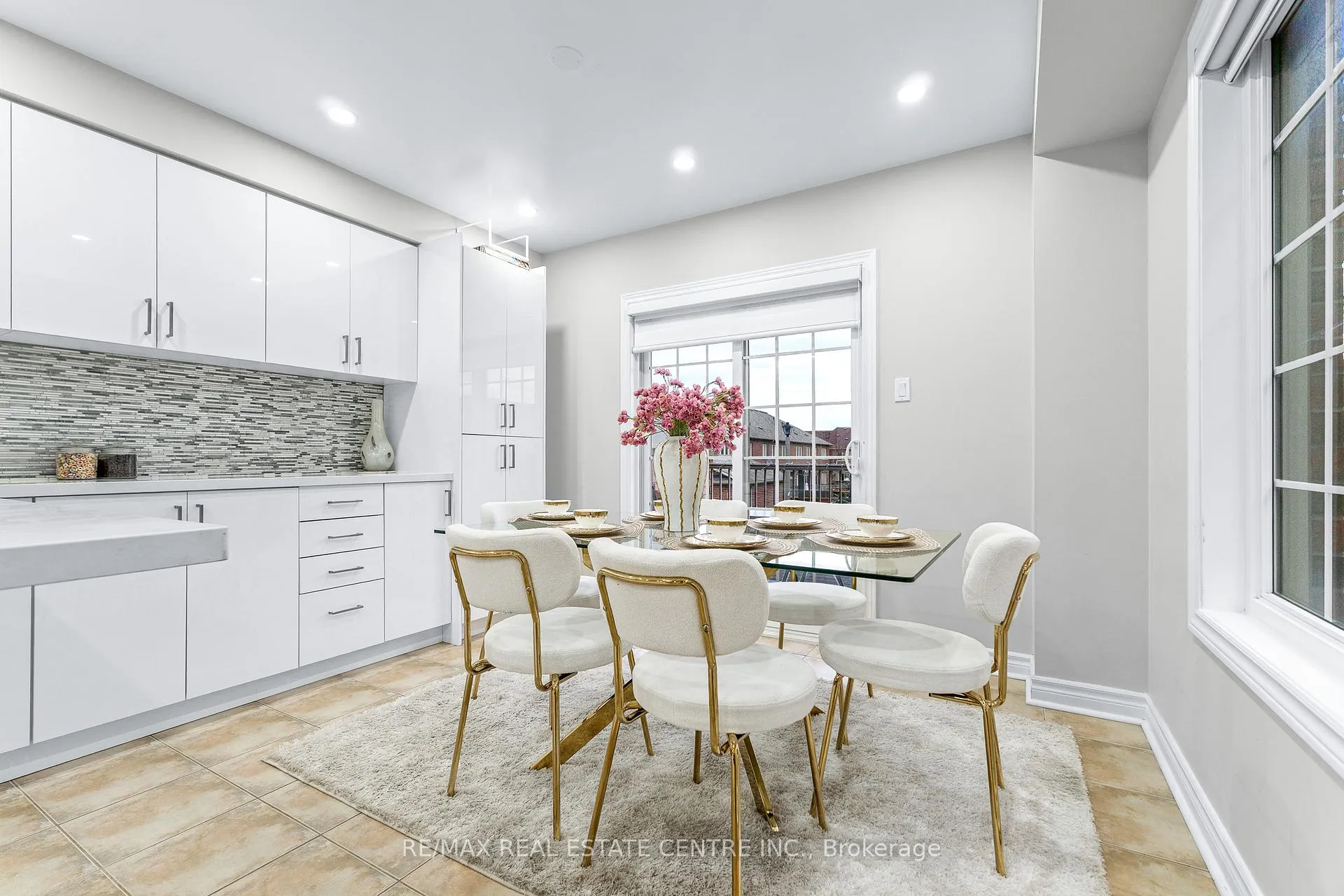 Photo 20 of 10 Shiraz Drive, Brampton, Sandringham-Wellington — HOMEH