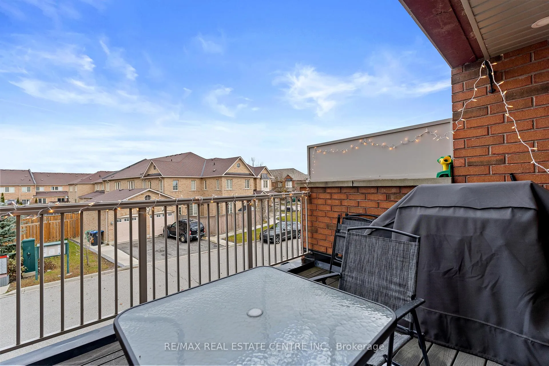 Photo 34 of 10 Shiraz Drive, Brampton, Sandringham-Wellington — HOMEH