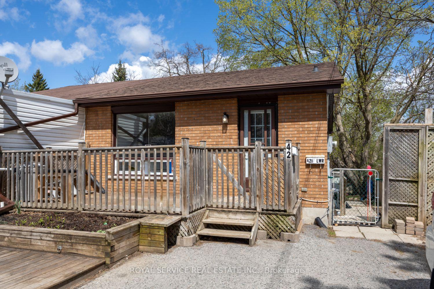 Photo 1 of 42 Alexander Avenue, Peterborough, Monaghan Ward 2 — HOMEH