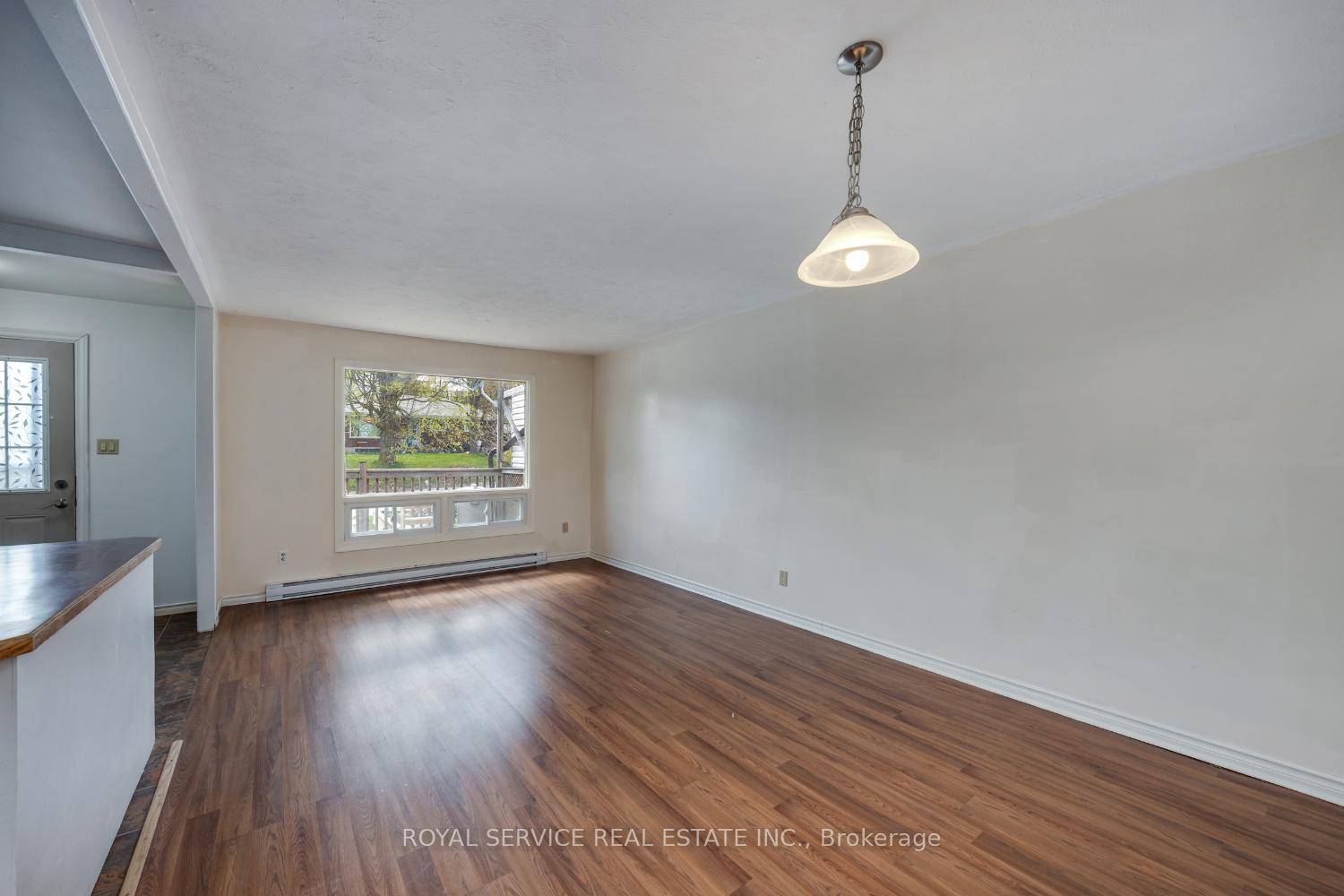 Photo 11 of 42 Alexander Avenue, Peterborough, Monaghan Ward 2 — HOMEH
