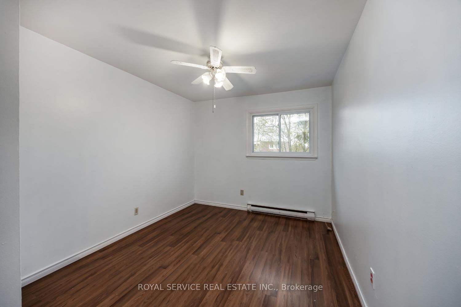 Photo 17 of 42 Alexander Avenue, Peterborough, Monaghan Ward 2 — HOMEH