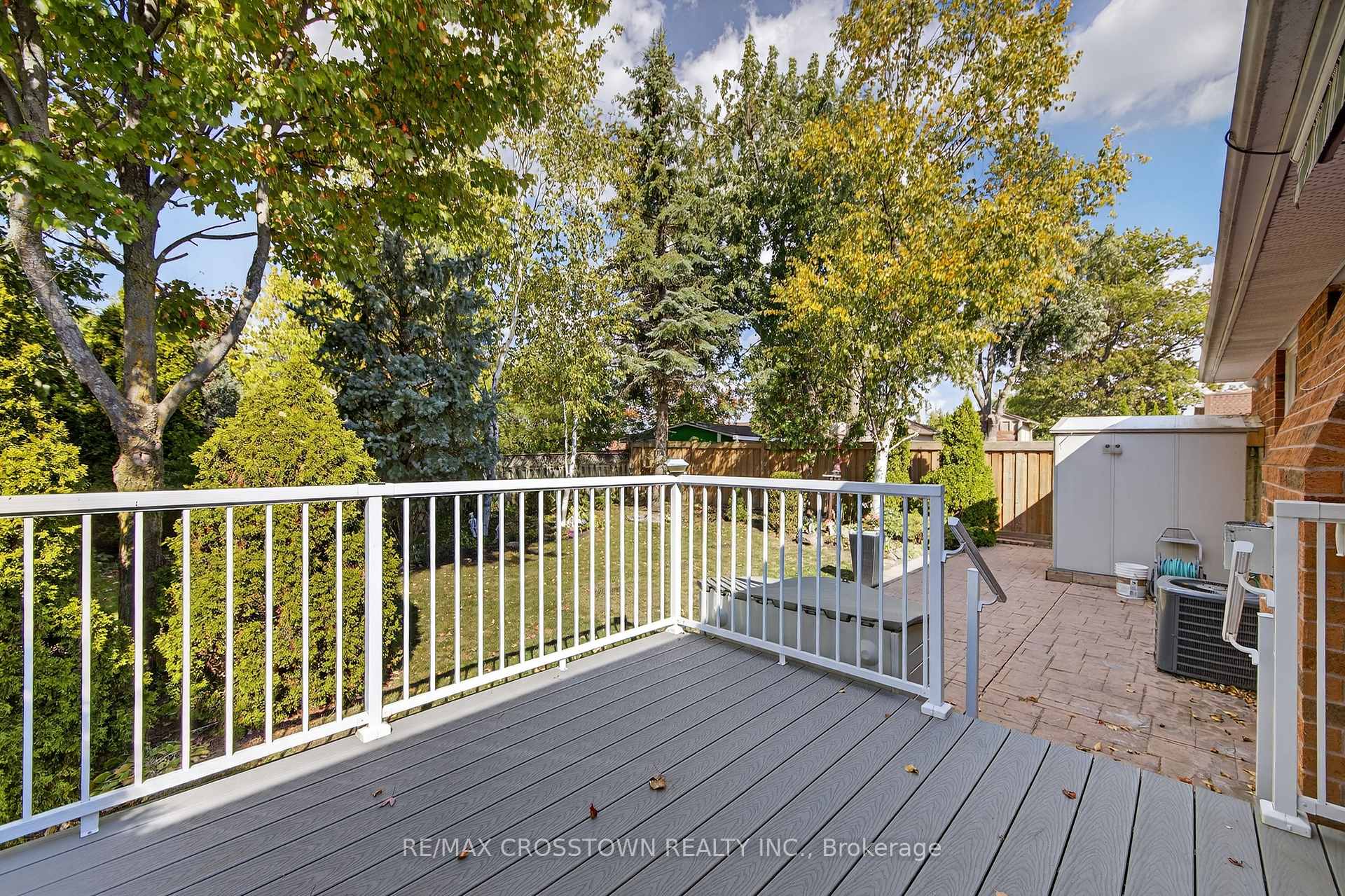 Photo 5 of 330 Harvie Road, Barrie, Holly — HOMEH