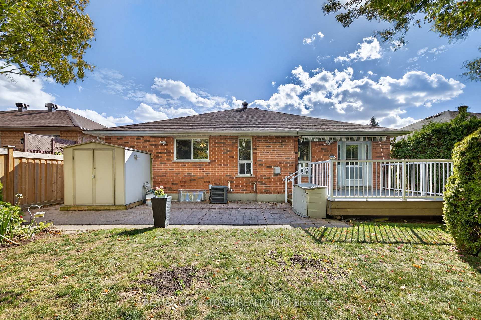 Photo 8 of 330 Harvie Road, Barrie, Holly — HOMEH