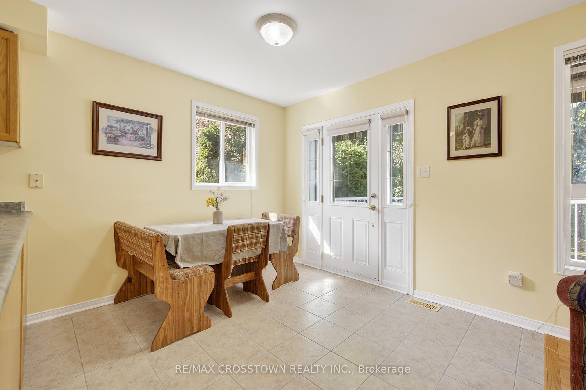 Photo 22 of 330 Harvie Road, Barrie, Holly — HOMEH