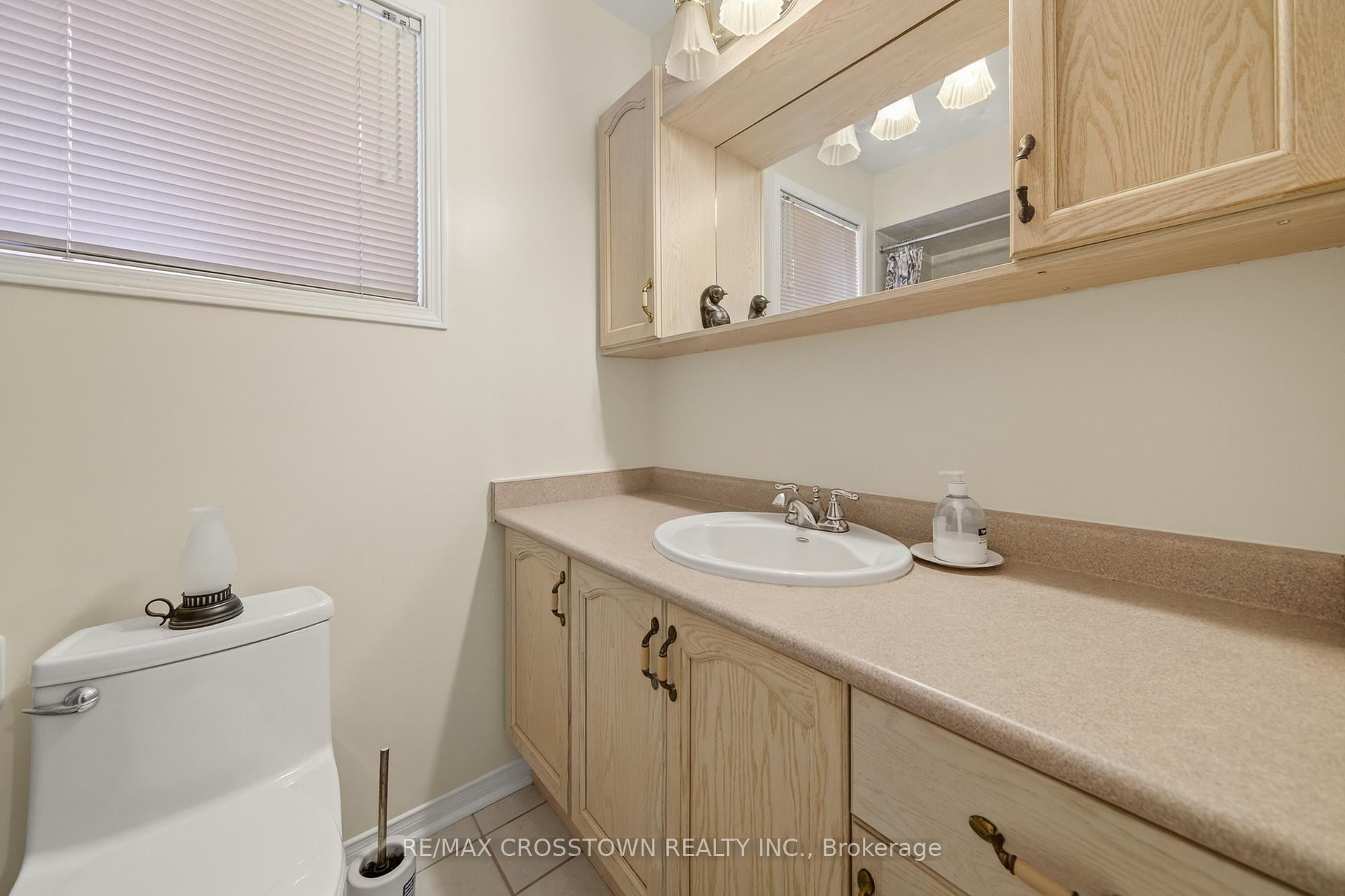 Photo 30 of 330 Harvie Road, Barrie, Holly — HOMEH