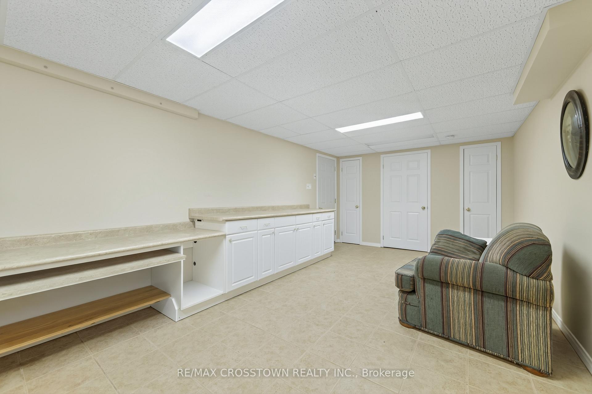 Photo 34 of 330 Harvie Road, Barrie, Holly — HOMEH