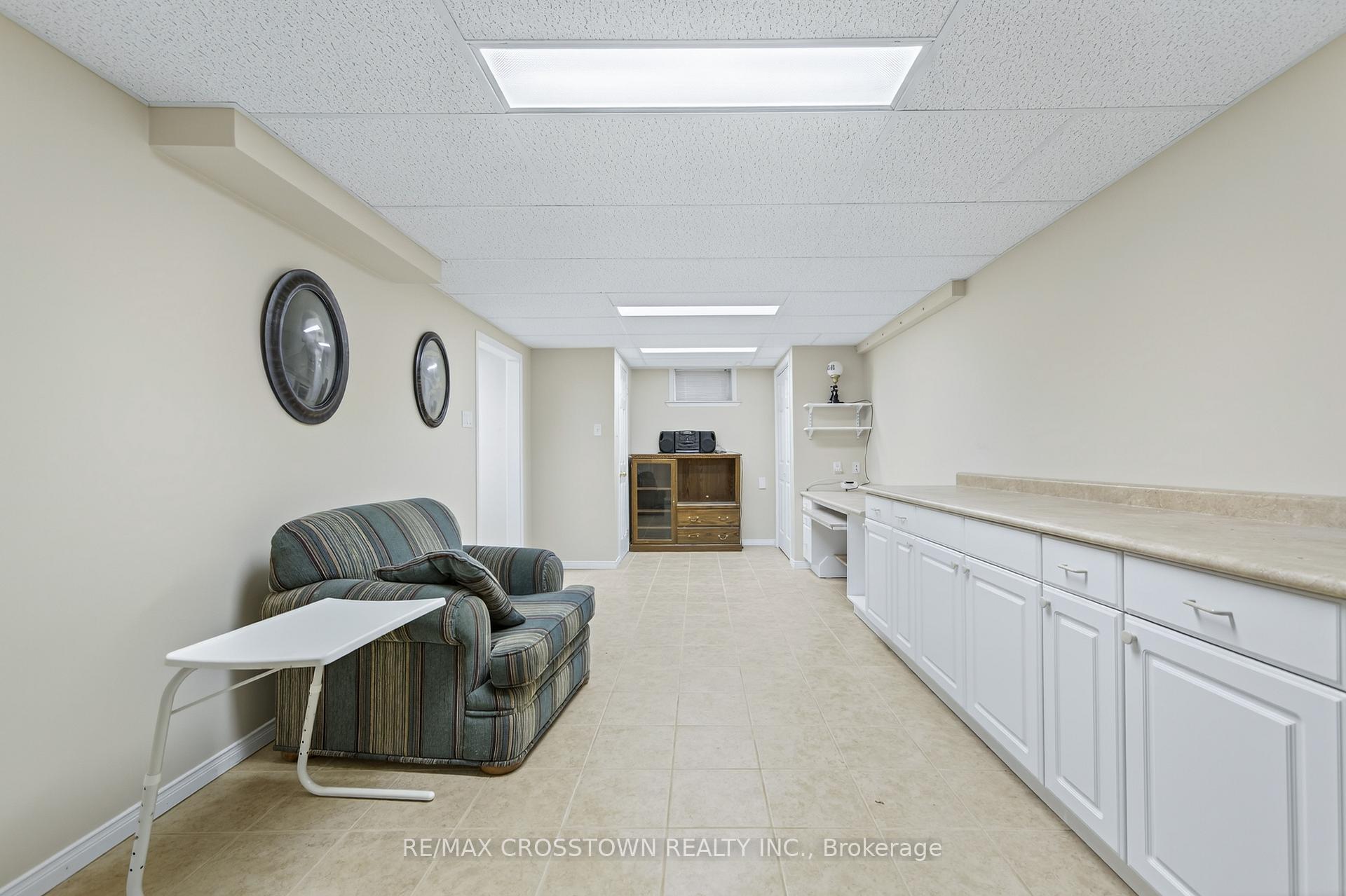 Photo 38 of 330 Harvie Road, Barrie, Holly — HOMEH