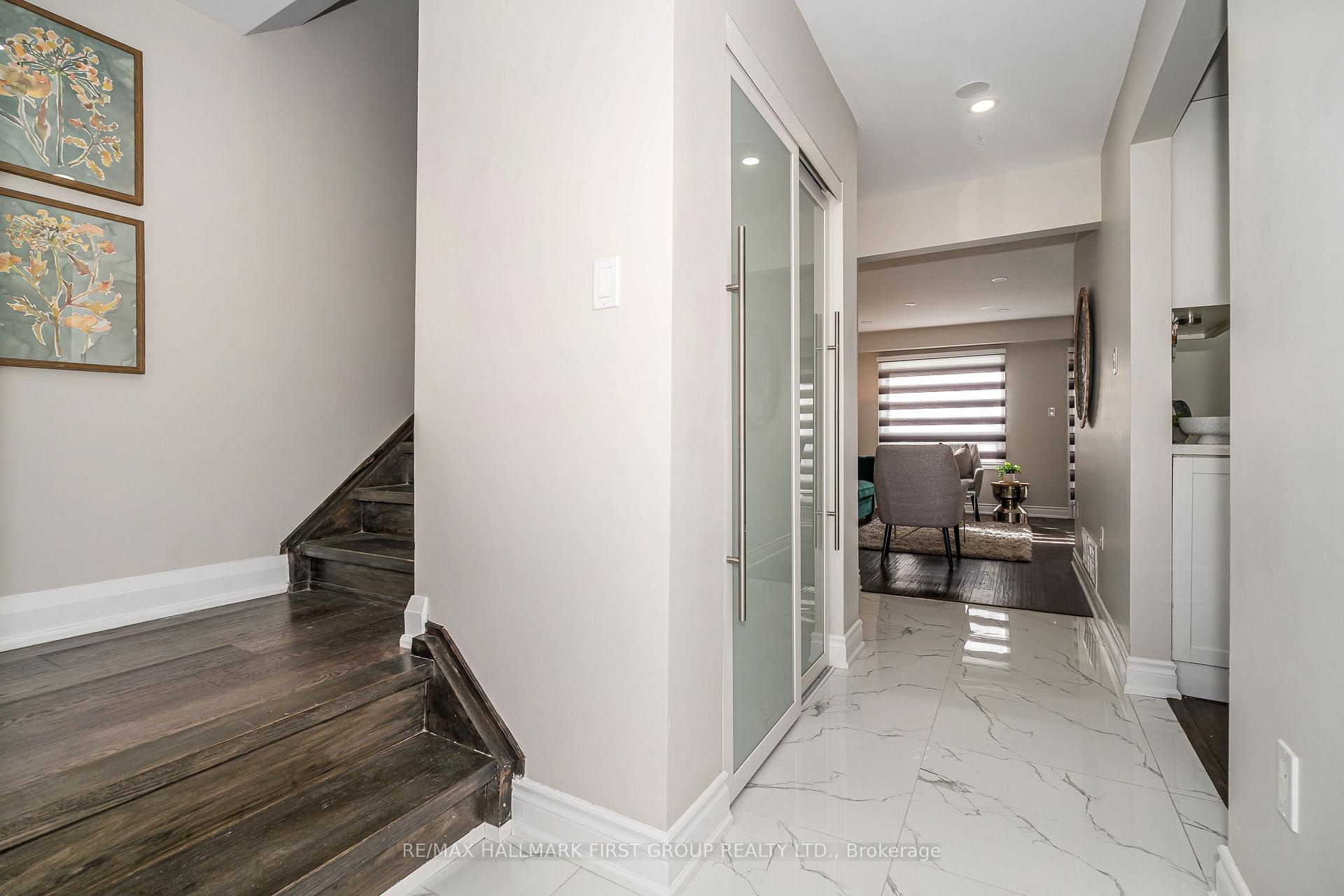Photo 3 of 21 Mandy Court, Whitby, Pringle Creek — HOMEH