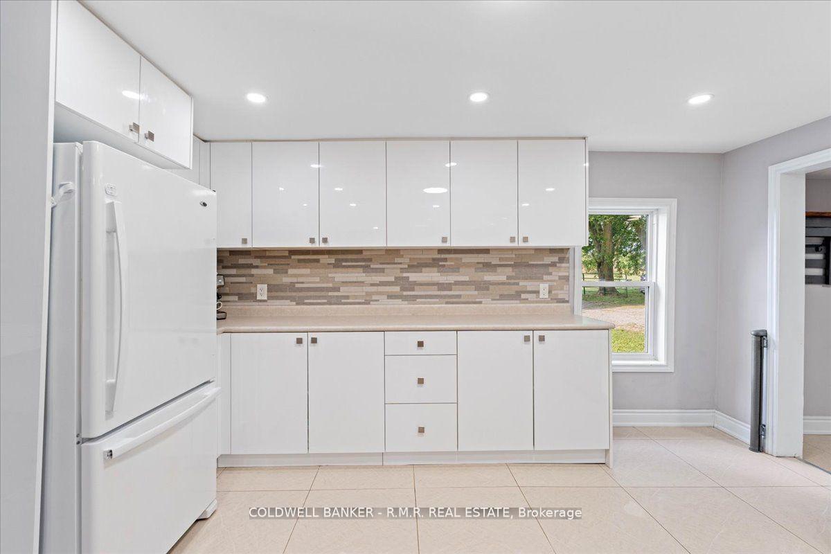 Photo 5 of 1126 County 41 Road, Brighton, Rural Brighton — HOMEH