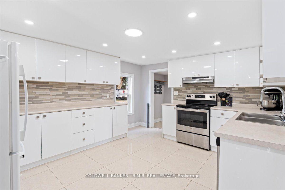 Photo 10 of 1126 County 41 Road, Brighton, Rural Brighton — HOMEH
