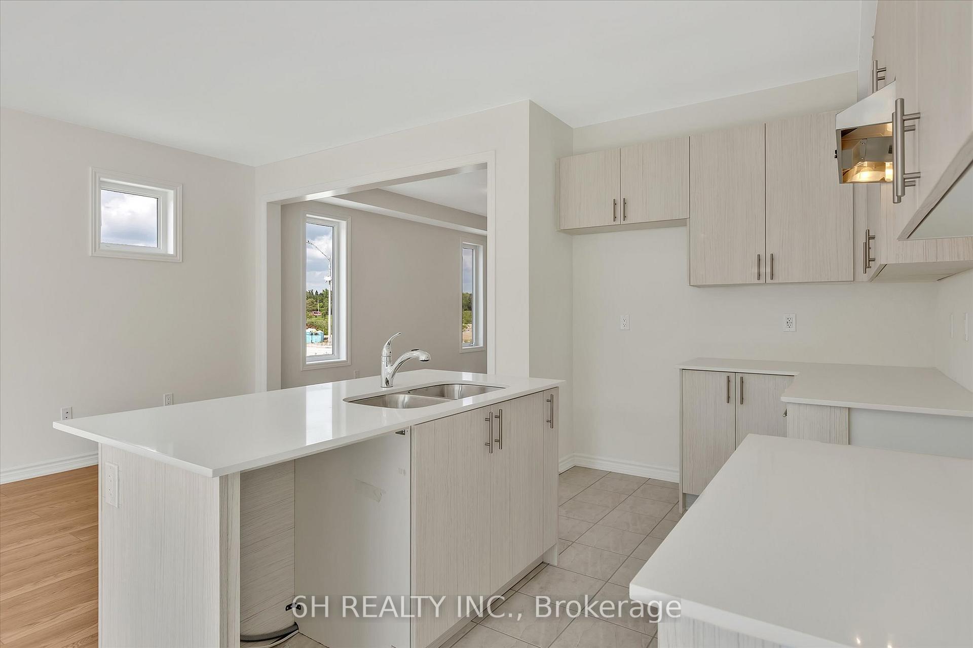 Photo 21 of 732 Carpenter Trail, Peterborough, Monaghan Ward 2 — HOMEH