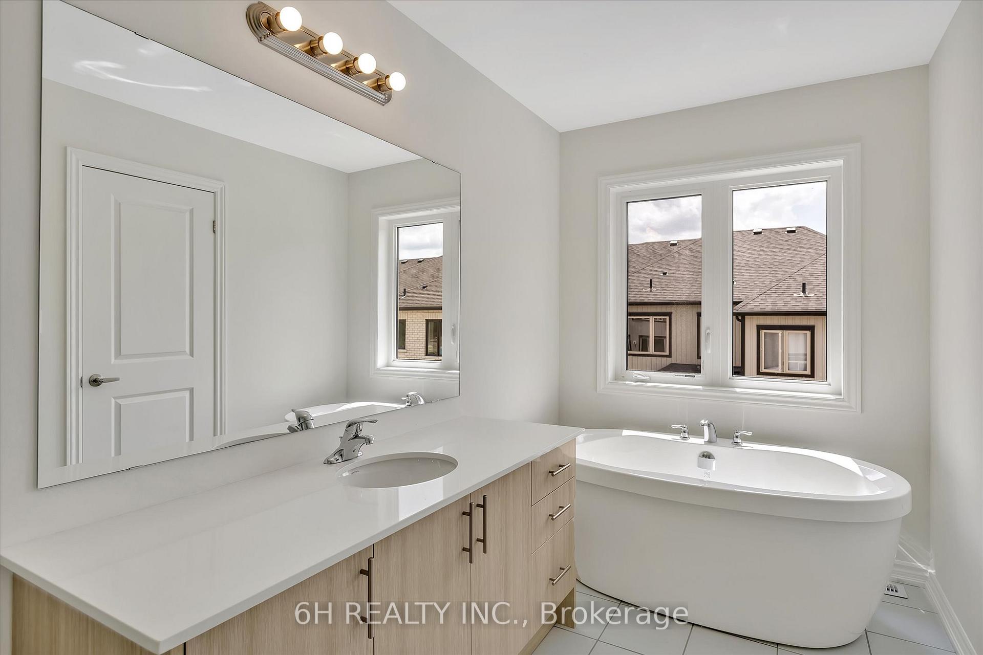 Photo 27 of 732 Carpenter Trail, Peterborough, Monaghan Ward 2 — HOMEH