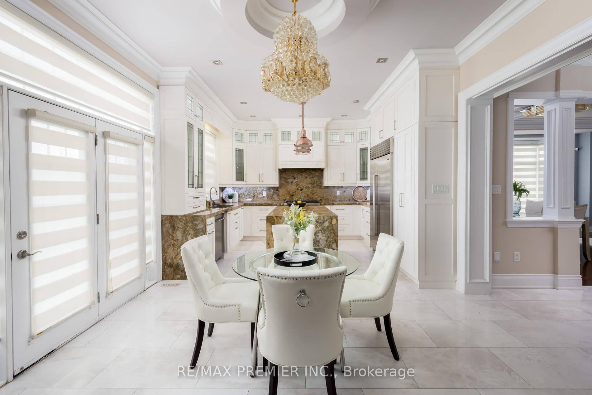 Photo 9 of 1 Virtue Crescent, Vaughan, Vellore Village — HOMEH