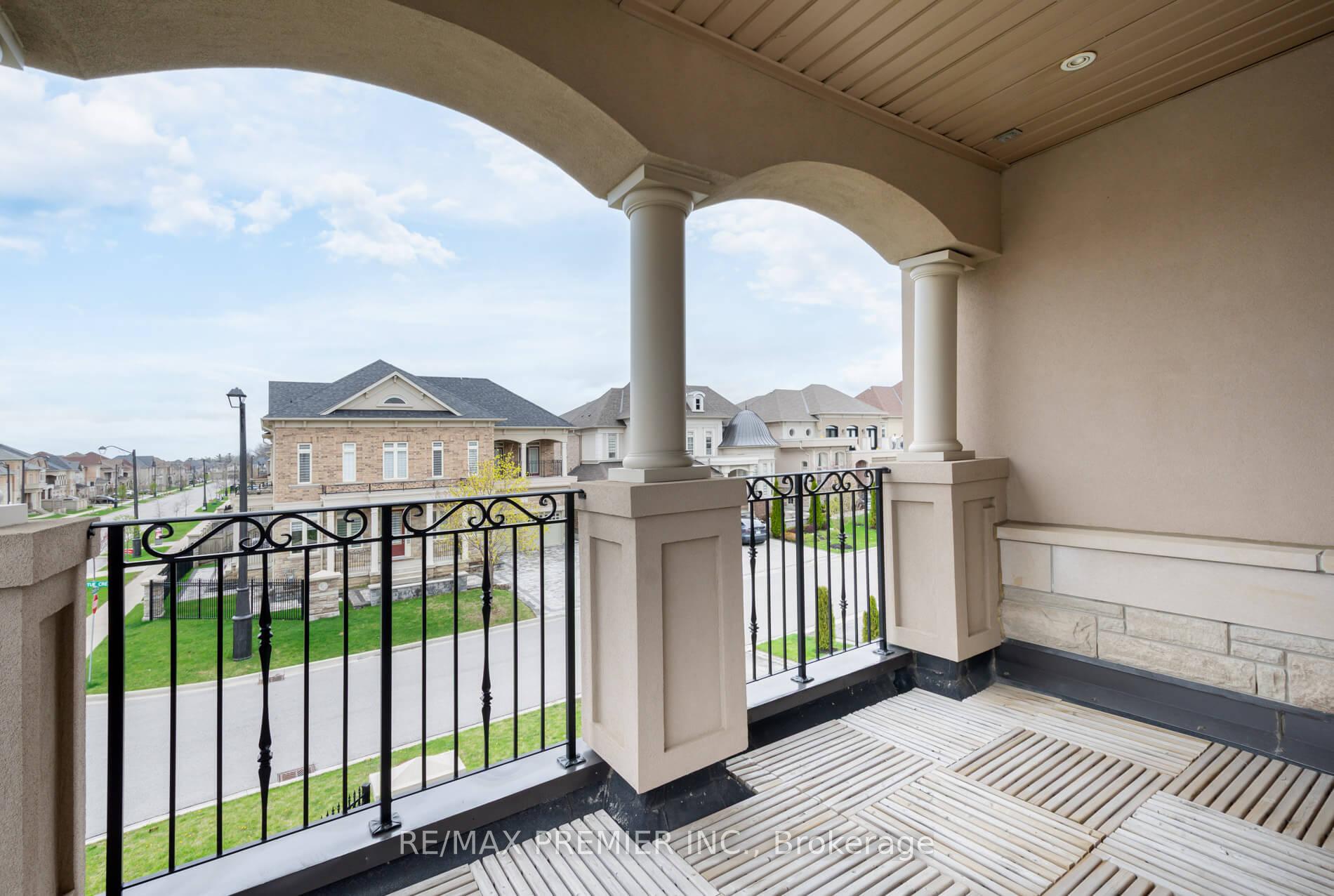 Photo 20 of 1 Virtue Crescent, Vaughan, Vellore Village — HOMEH