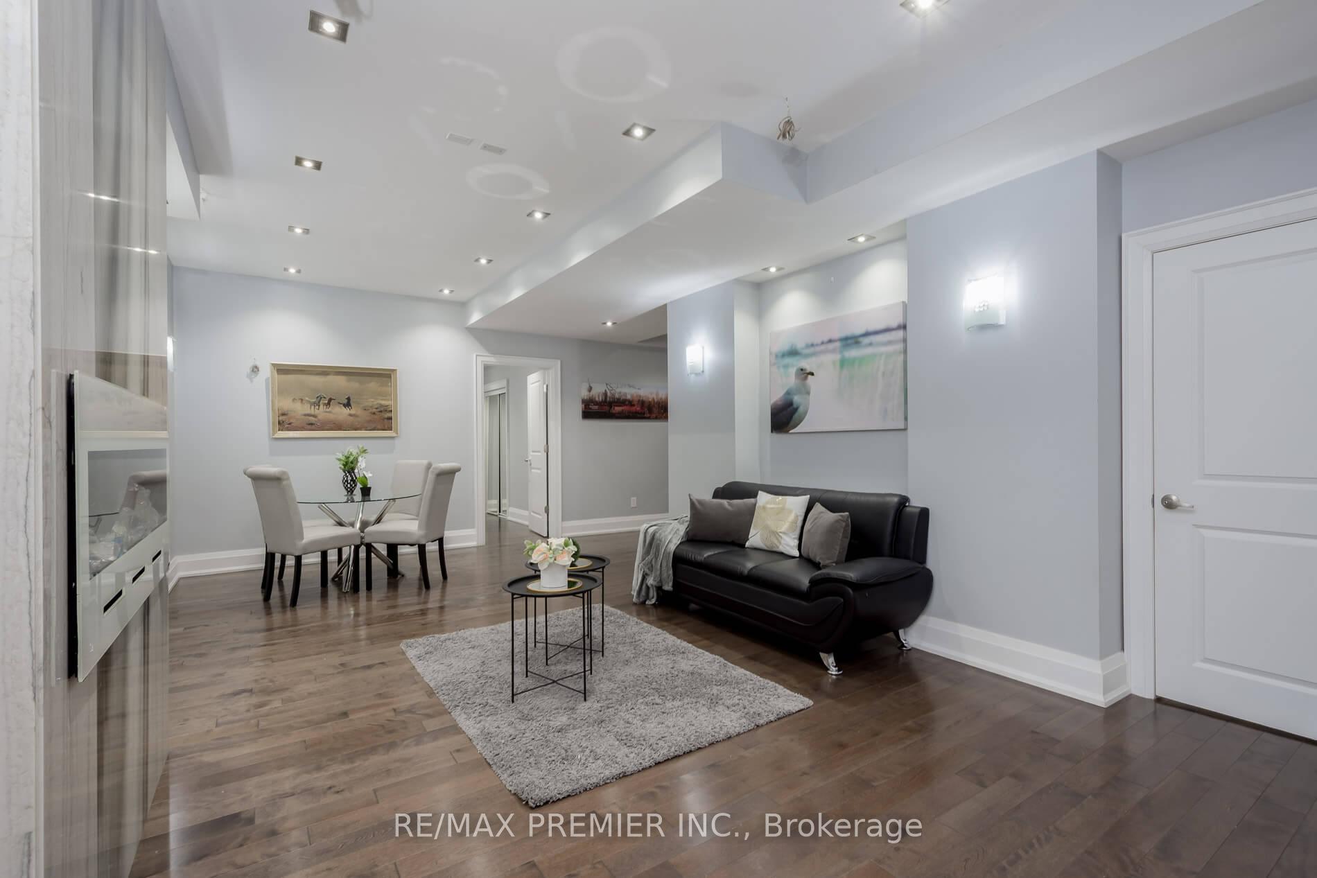 Photo 28 of 1 Virtue Crescent, Vaughan, Vellore Village — HOMEH