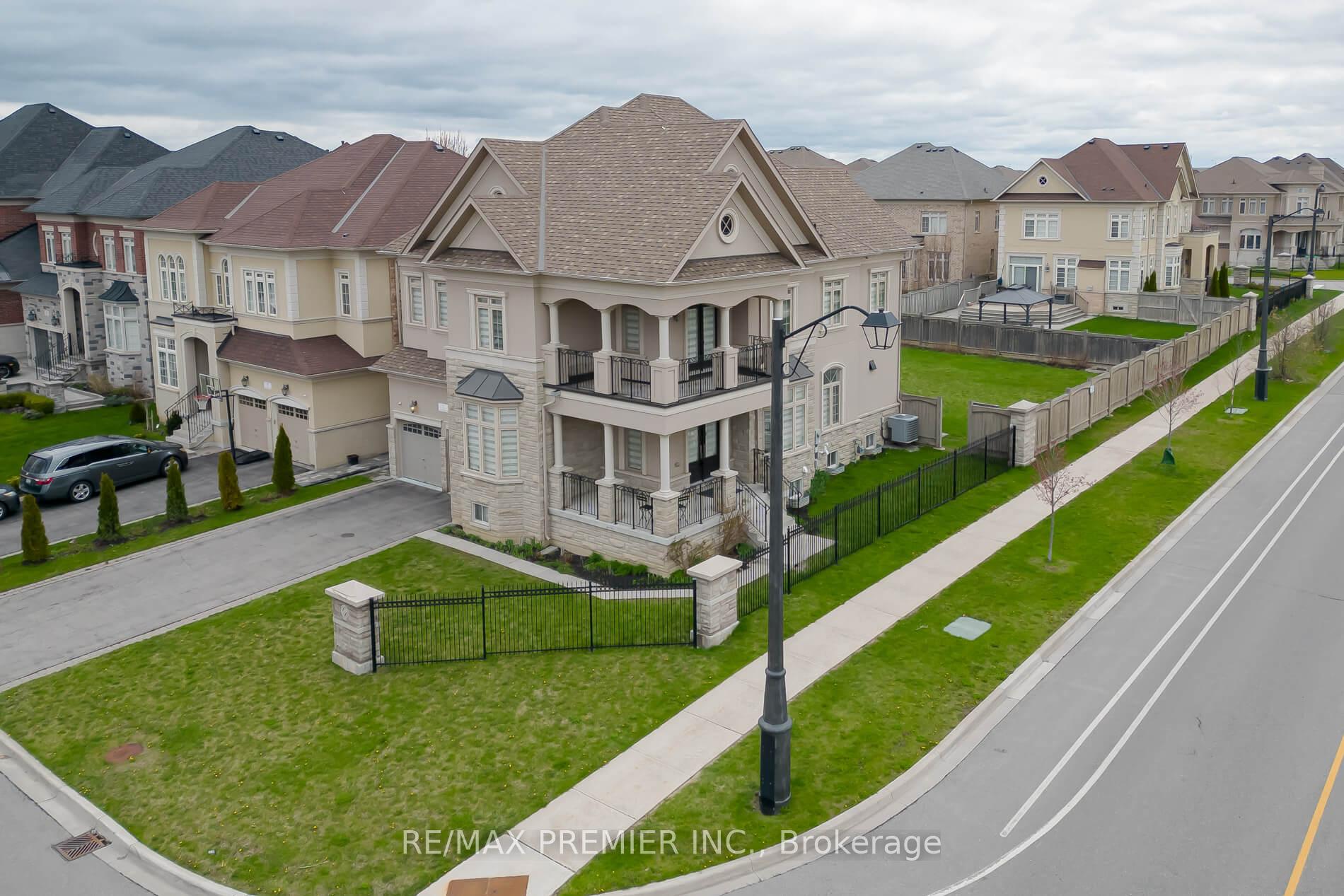 Photo 37 of 1 Virtue Crescent, Vaughan, Vellore Village — HOMEH