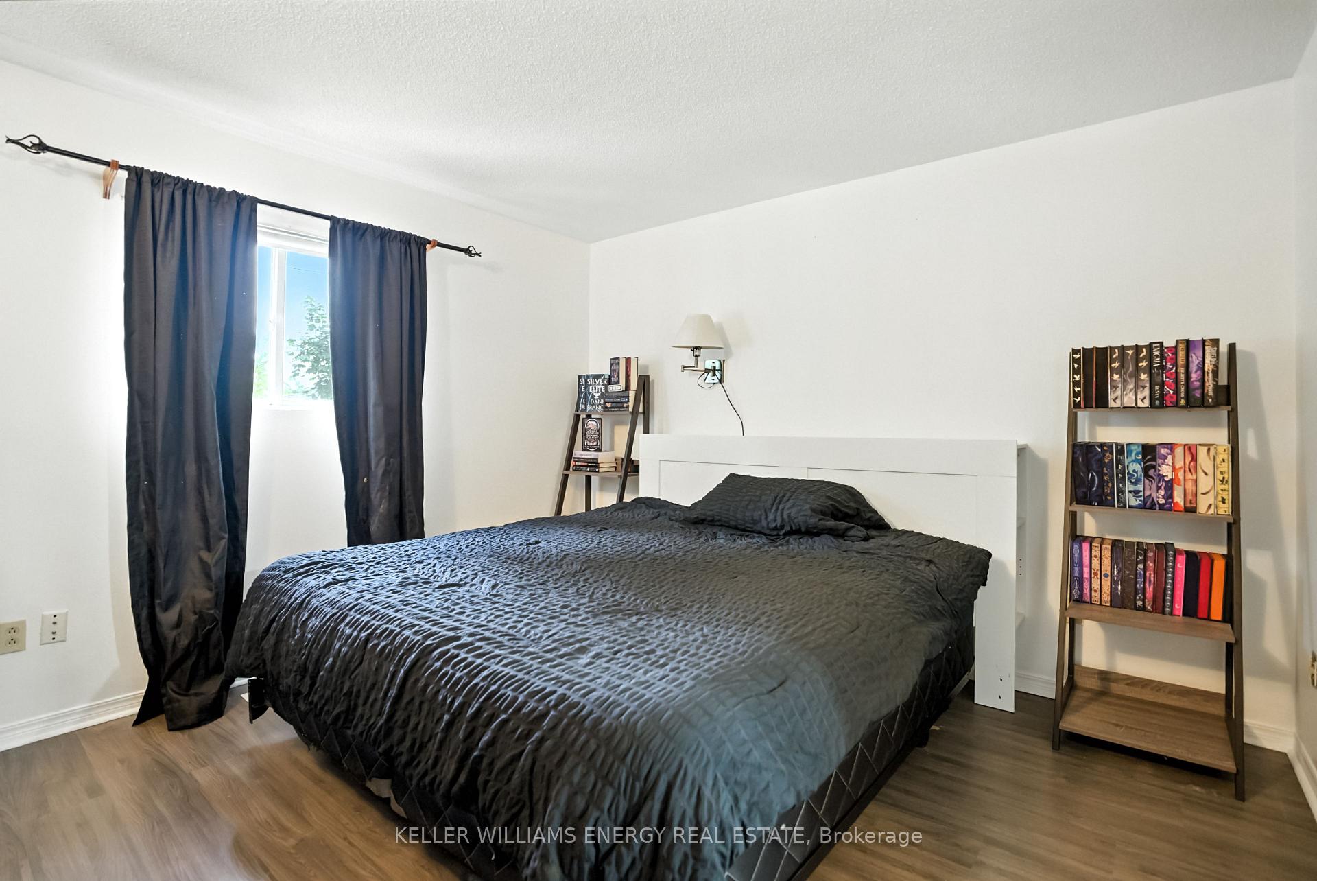 Photo 10 of 760 Hemlock Street, Peterborough, Northcrest Ward 5 — HOMEH