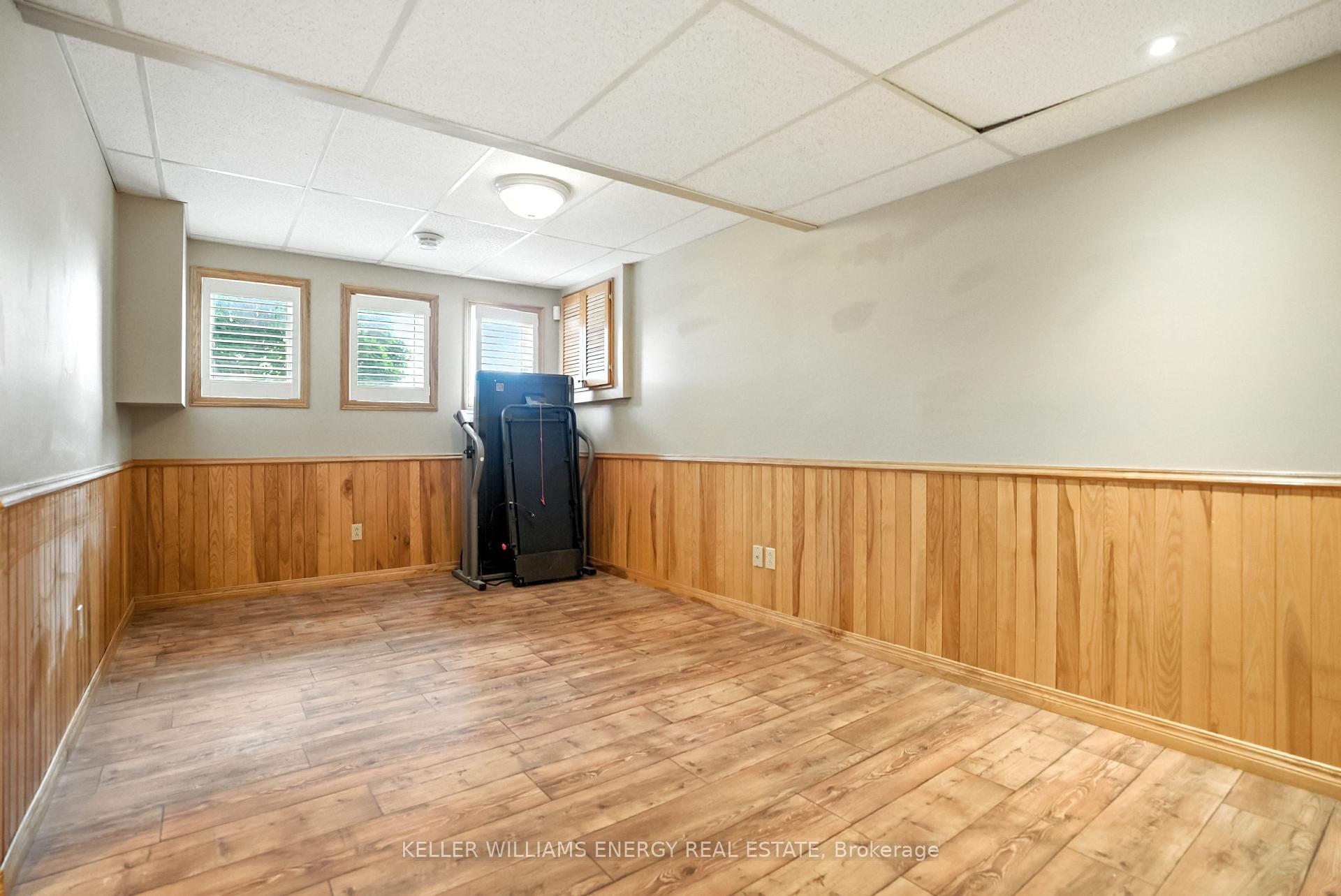 Photo 15 of 760 Hemlock Street, Peterborough, Northcrest Ward 5 — HOMEH