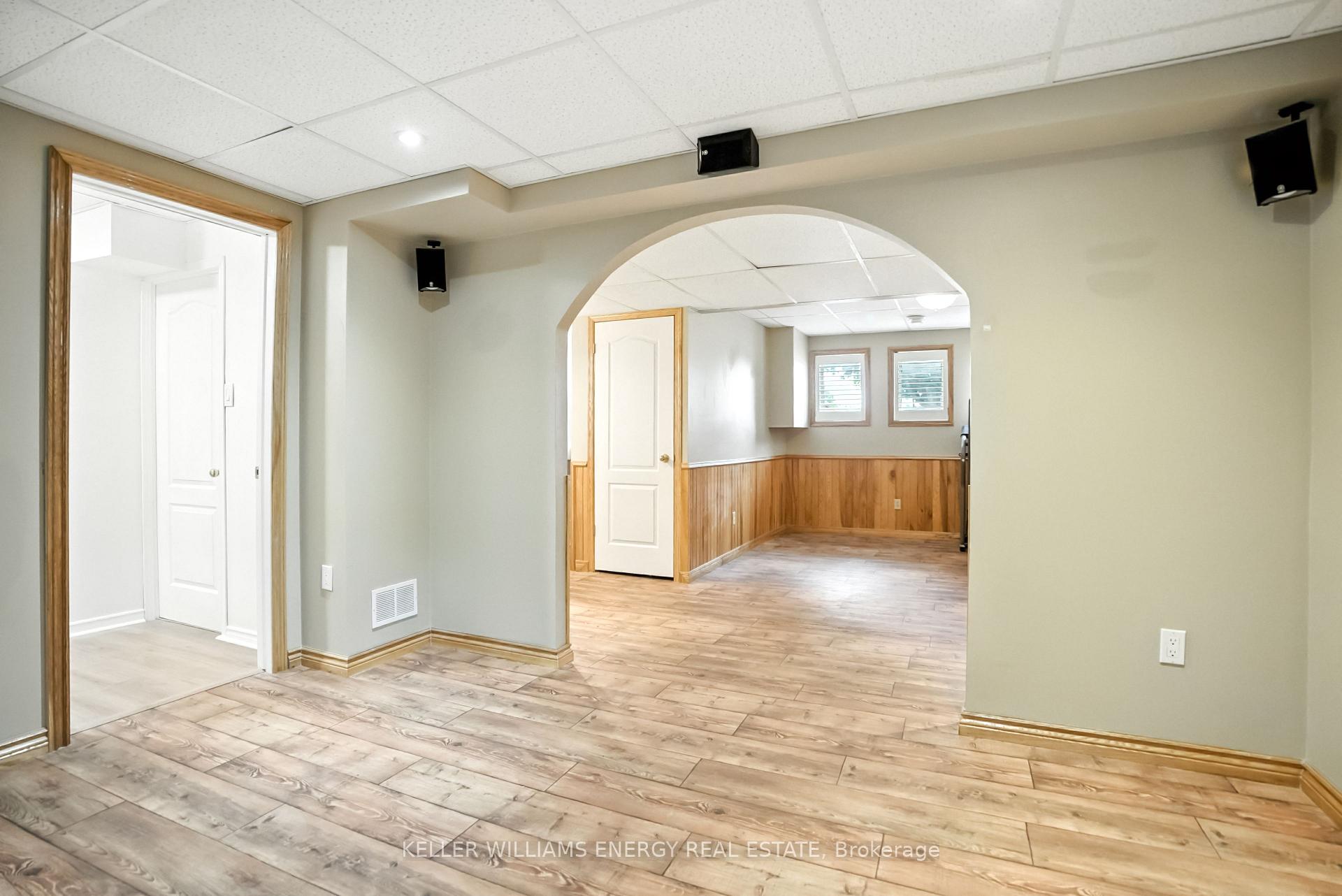 Photo 19 of 760 Hemlock Street, Peterborough, Northcrest Ward 5 — HOMEH