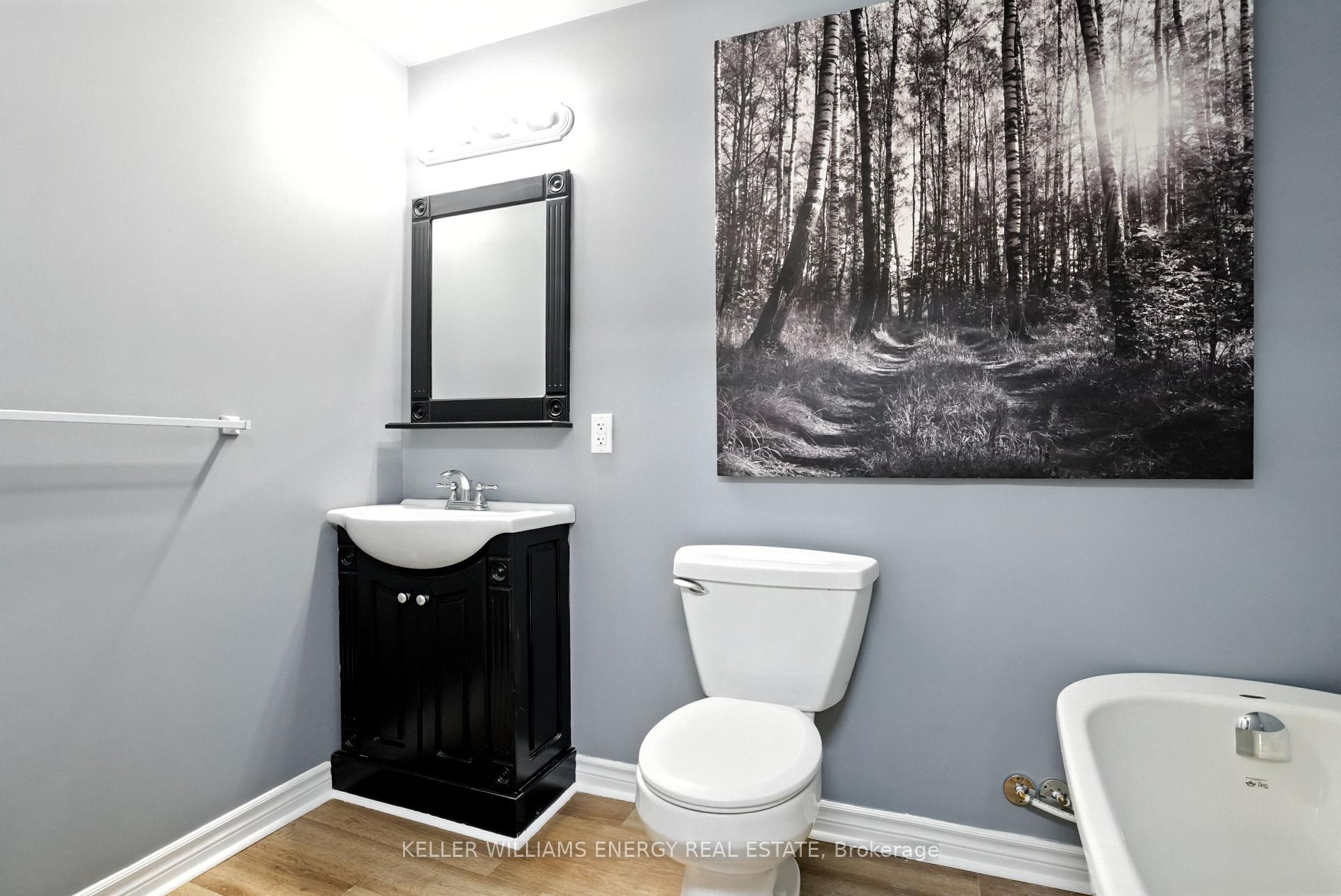 Photo 22 of 760 Hemlock Street, Peterborough, Northcrest Ward 5 — HOMEH