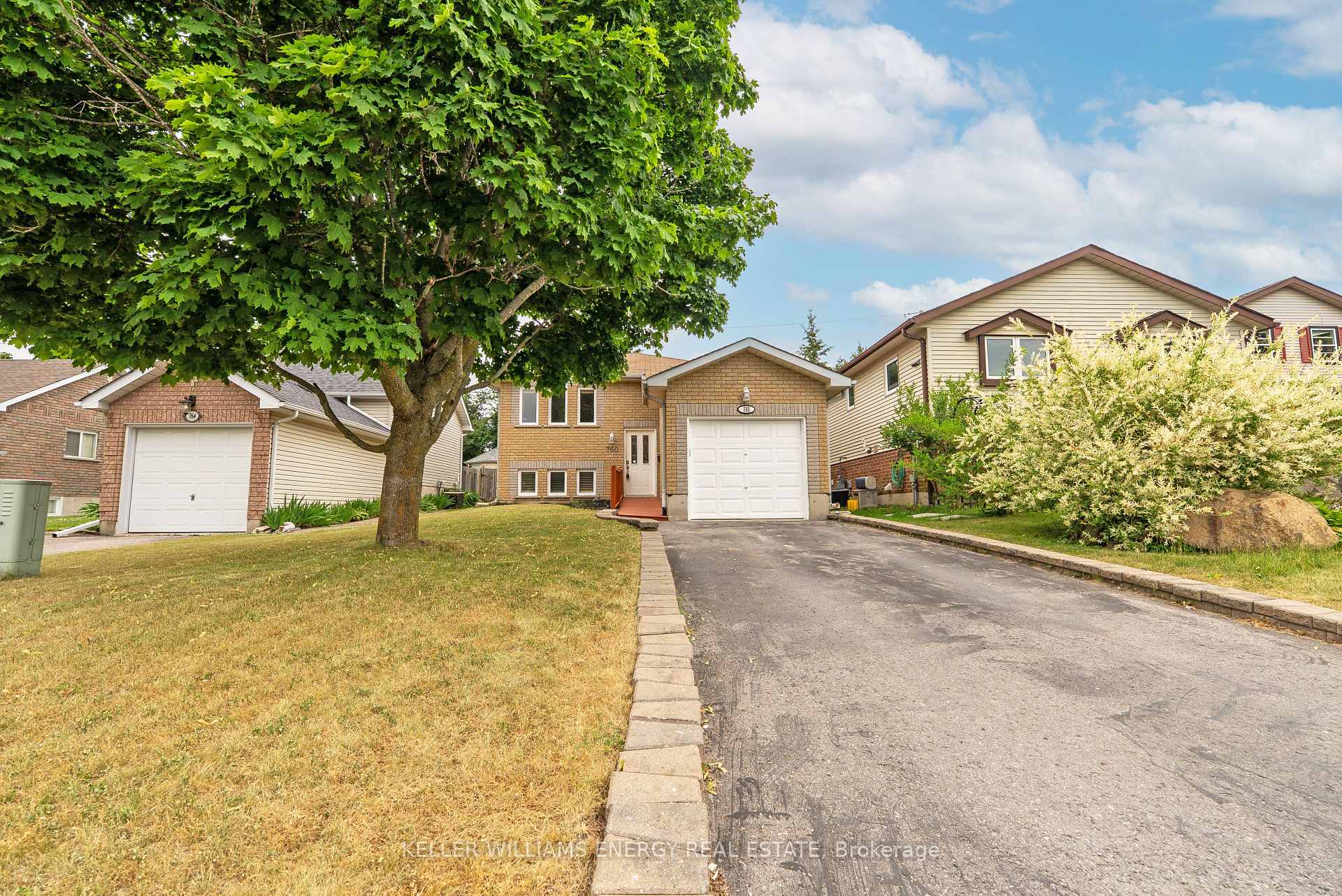 Photo 29 of 760 Hemlock Street, Peterborough, Northcrest Ward 5 — HOMEH