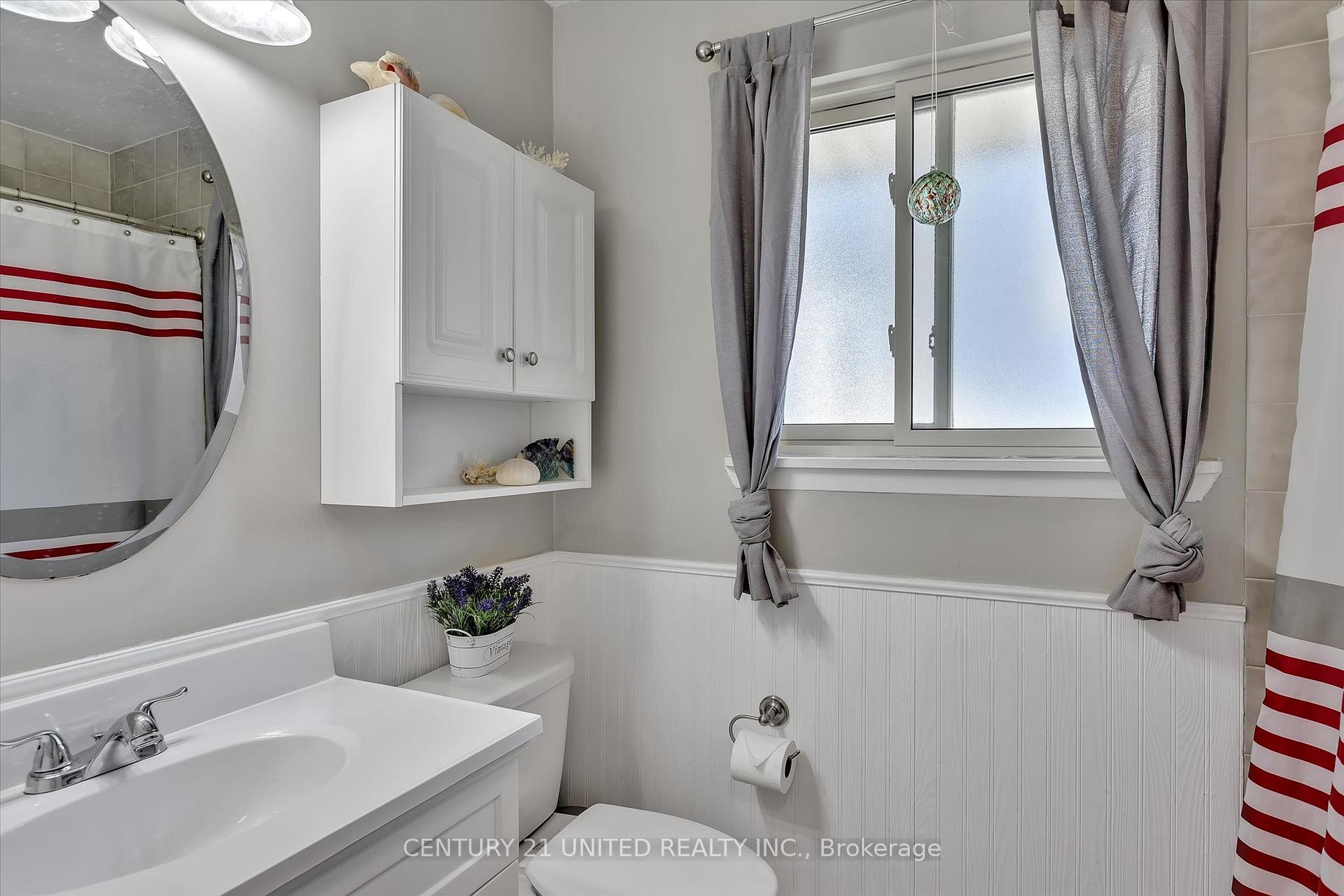 Photo 17 of 541 Crystal Drive, Peterborough, Ashburnham Ward 4 — HOMEH