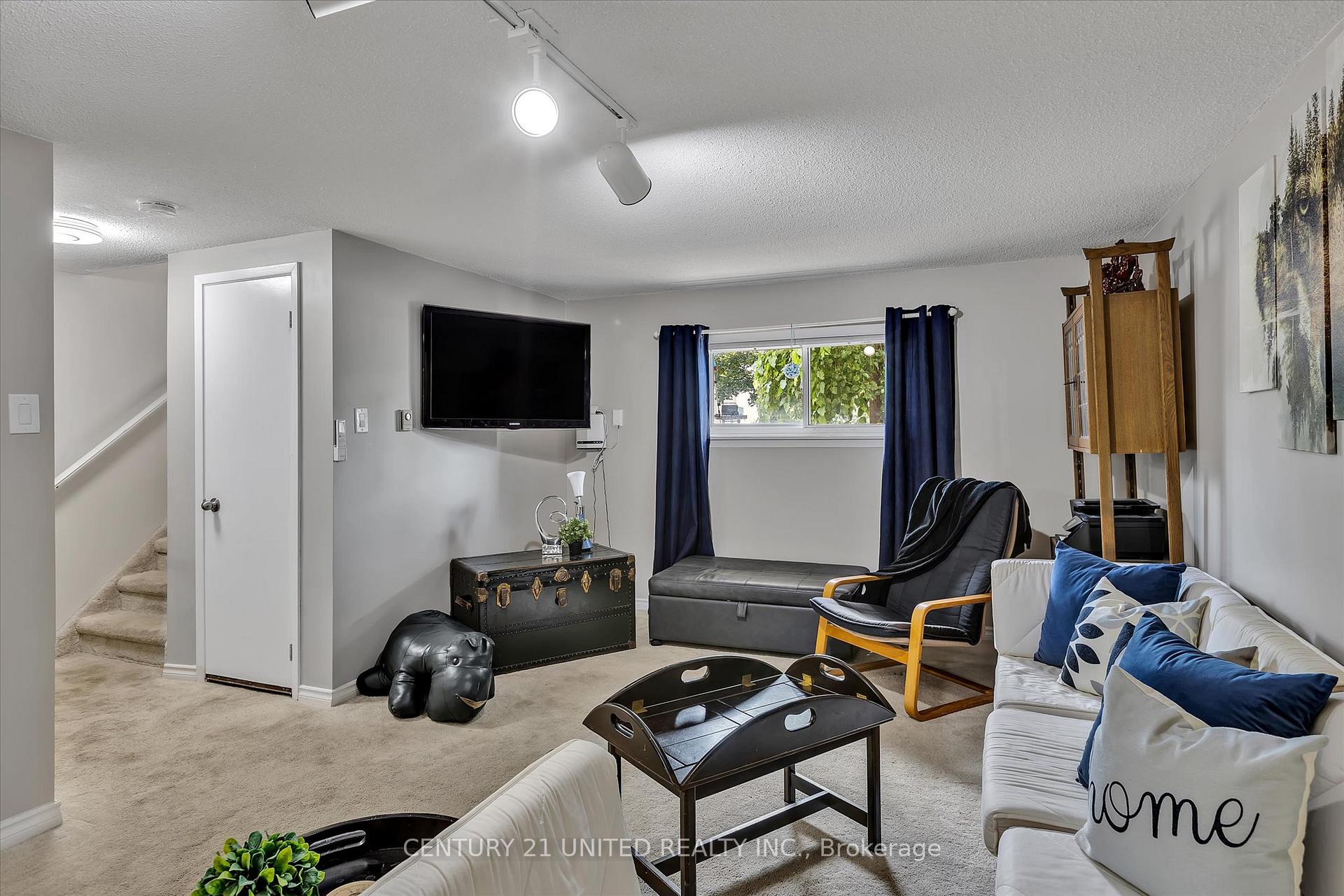 Photo 19 of 541 Crystal Drive, Peterborough, Ashburnham Ward 4 — HOMEH