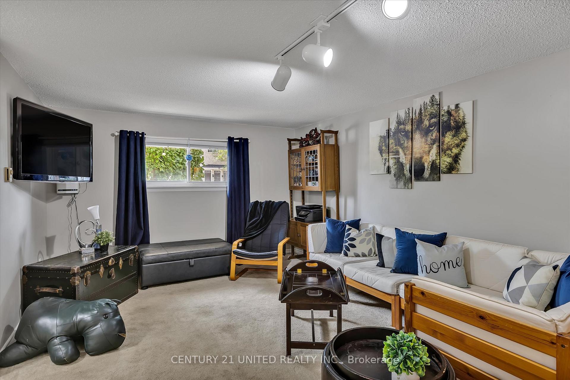 Photo 20 of 541 Crystal Drive, Peterborough, Ashburnham Ward 4 — HOMEH