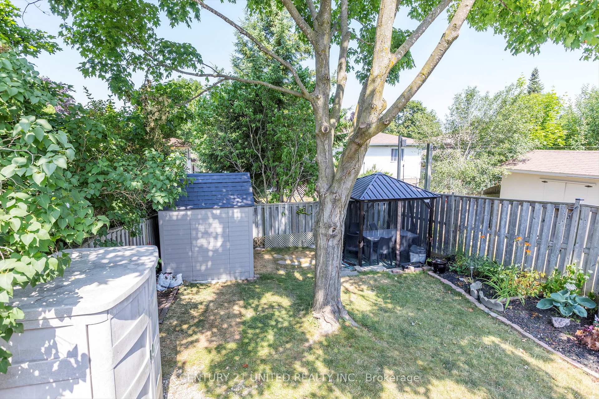 Photo 35 of 541 Crystal Drive, Peterborough, Ashburnham Ward 4 — HOMEH