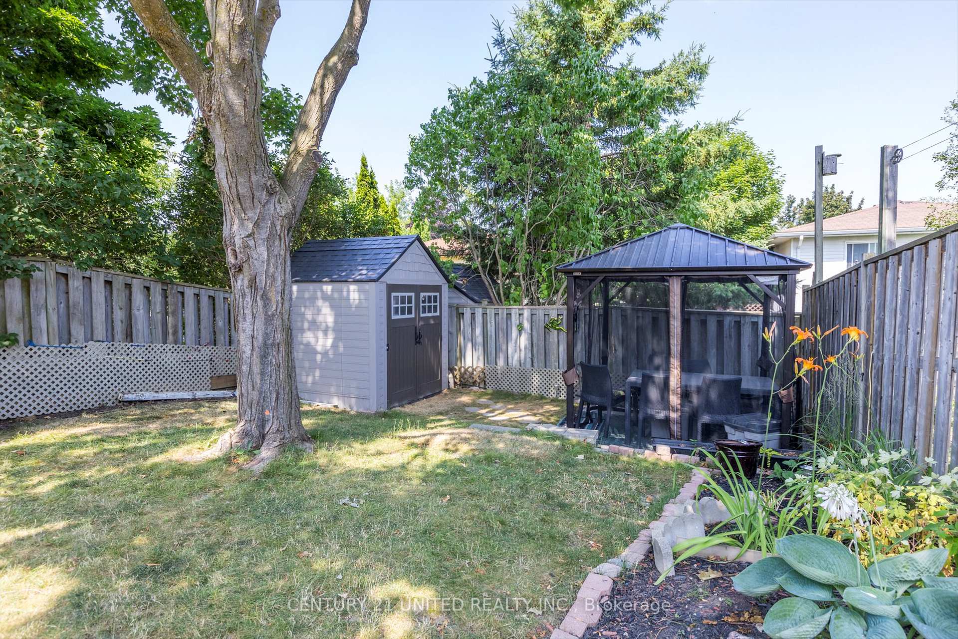 Photo 36 of 541 Crystal Drive, Peterborough, Ashburnham Ward 4 — HOMEH