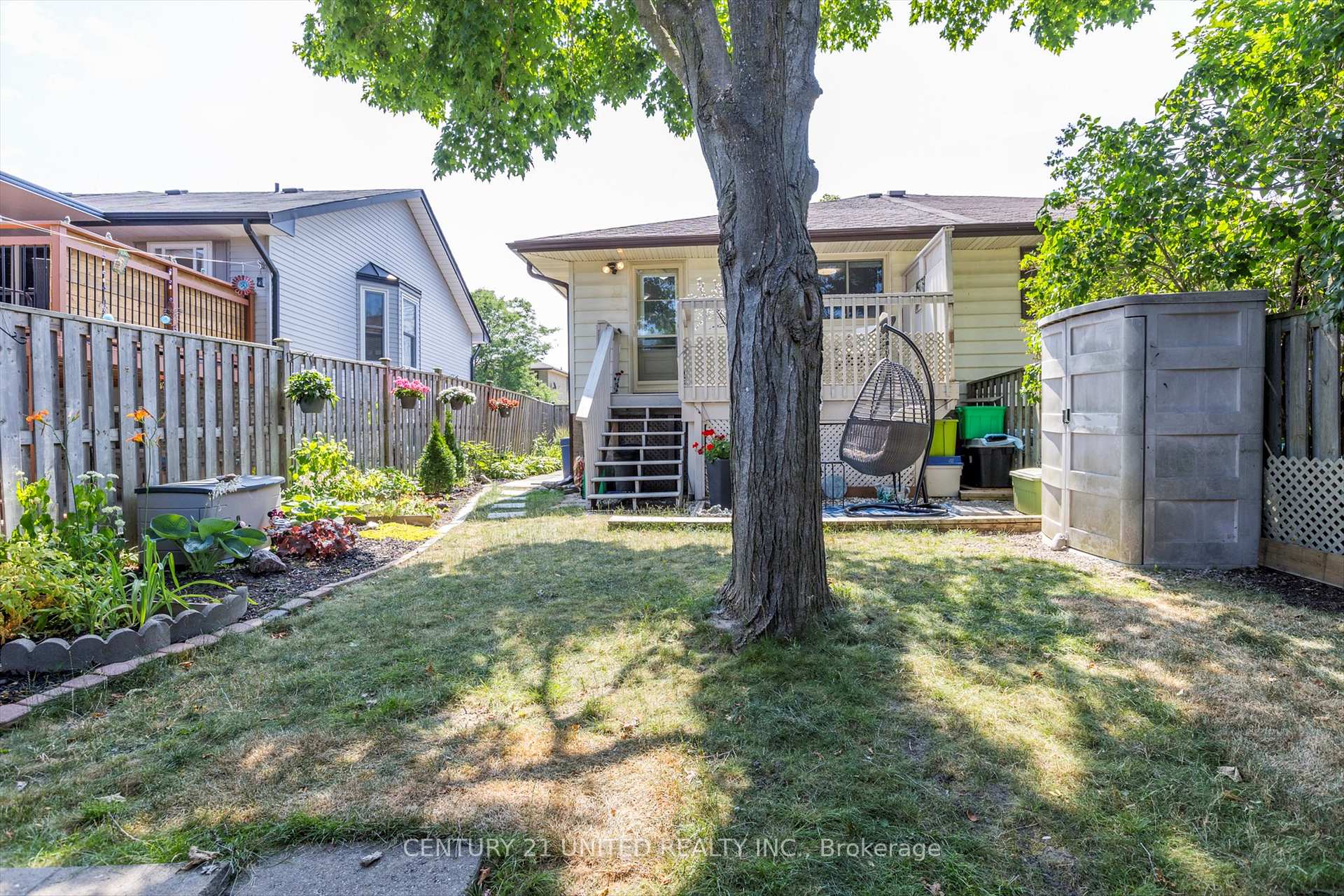 Photo 42 of 541 Crystal Drive, Peterborough, Ashburnham Ward 4 — HOMEH