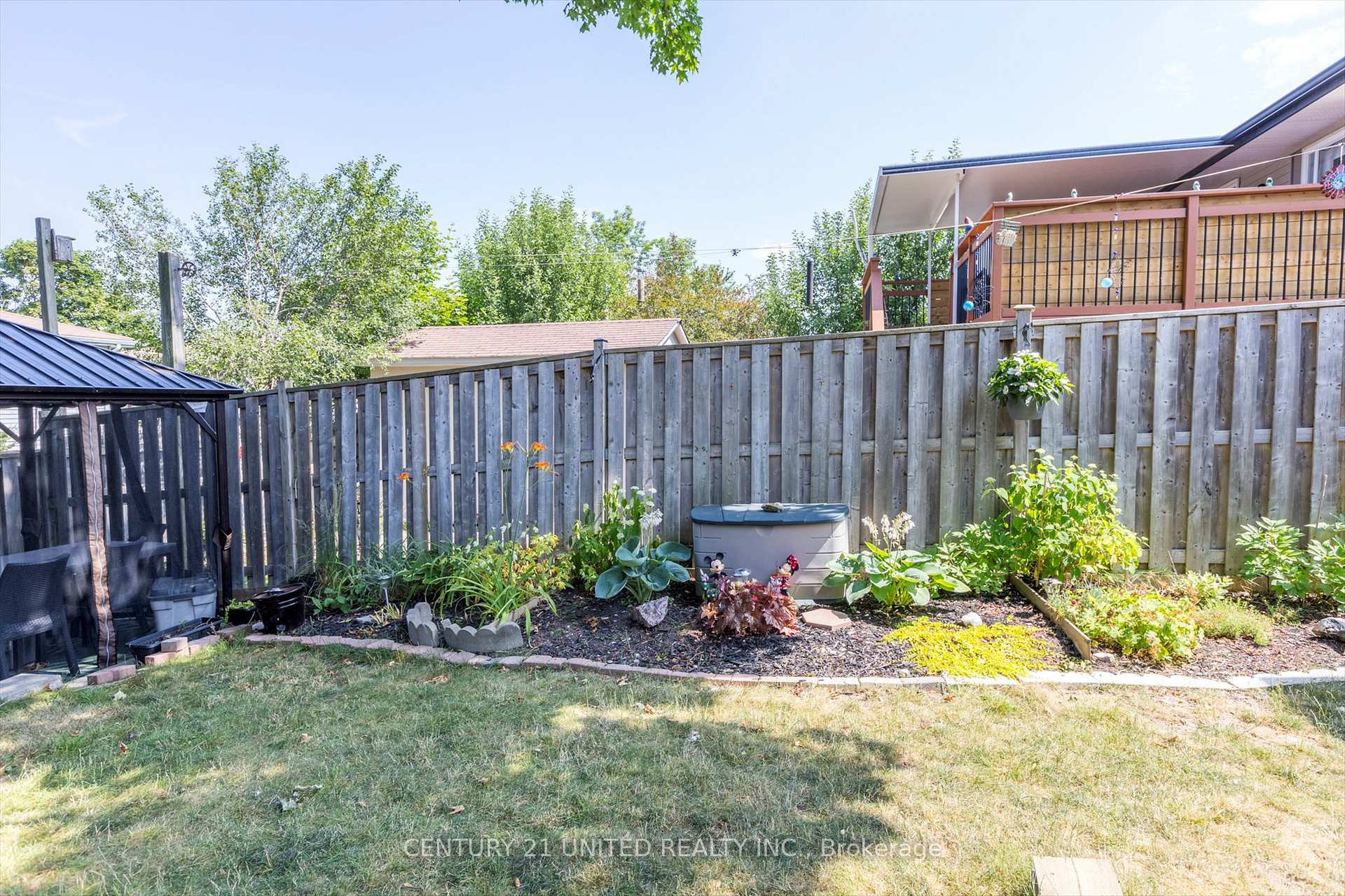 Photo 43 of 541 Crystal Drive, Peterborough, Ashburnham Ward 4 — HOMEH
