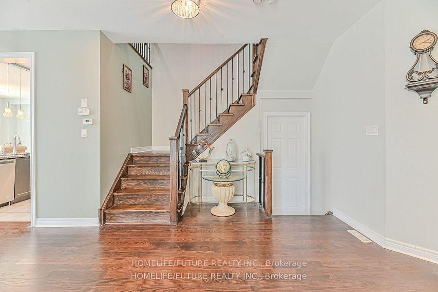 Photo 16 of 153 Braebrook Drive, Whitby, Rolling Acres — HOMEH