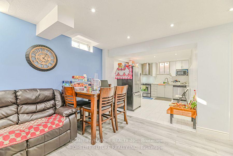 Photo 31 of 153 Braebrook Drive, Whitby, Rolling Acres — HOMEH