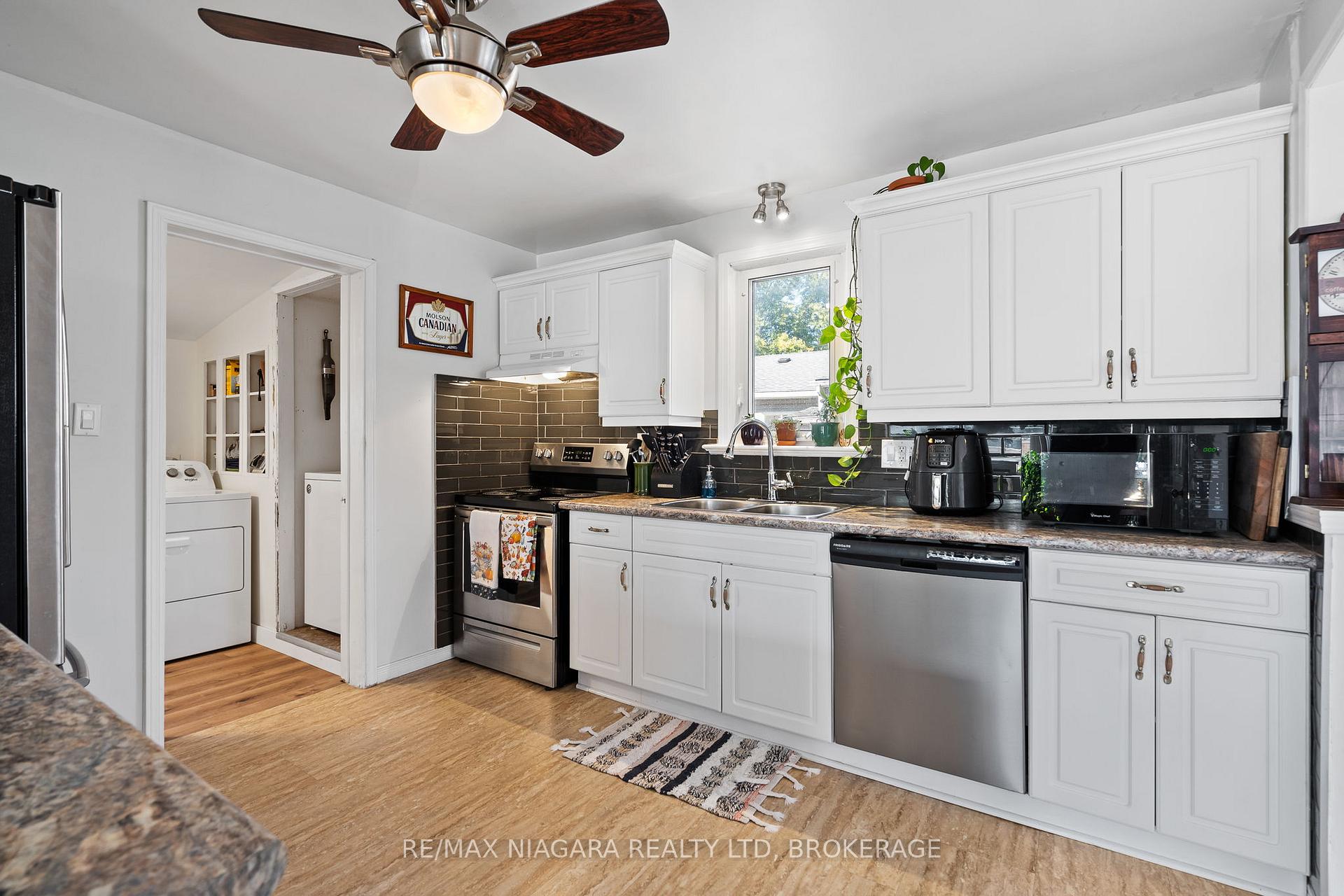 Photo 6 of 70 Beatrice Street, Welland, Lincoln/Crowland — HOMEH