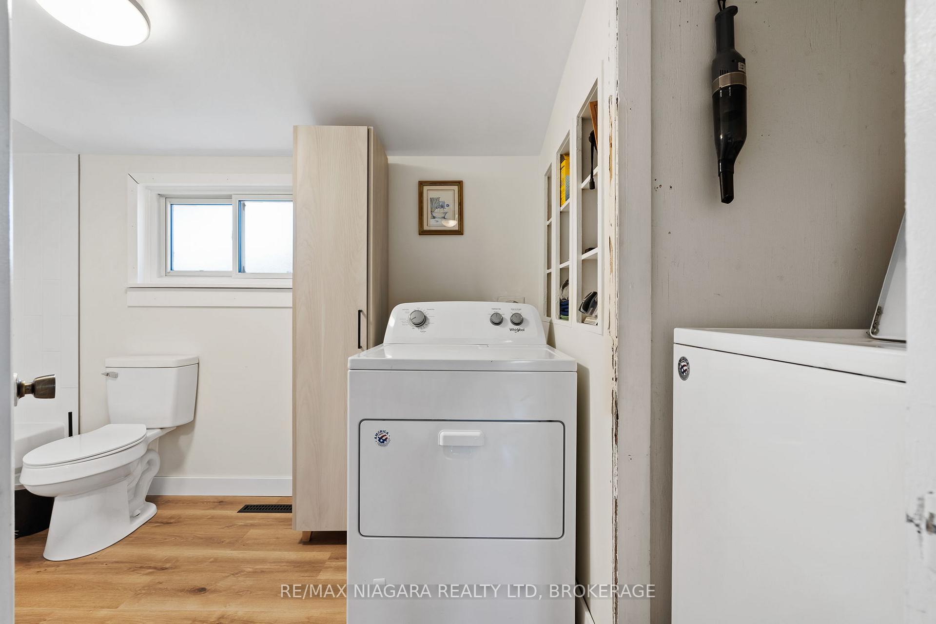 Photo 14 of 70 Beatrice Street, Welland, Lincoln/Crowland — HOMEH