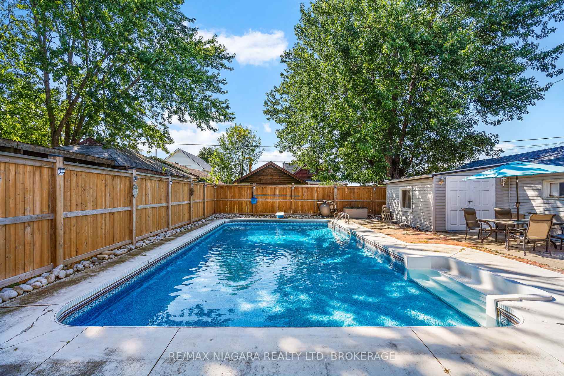 Photo 25 of 70 Beatrice Street, Welland, Lincoln/Crowland — HOMEH