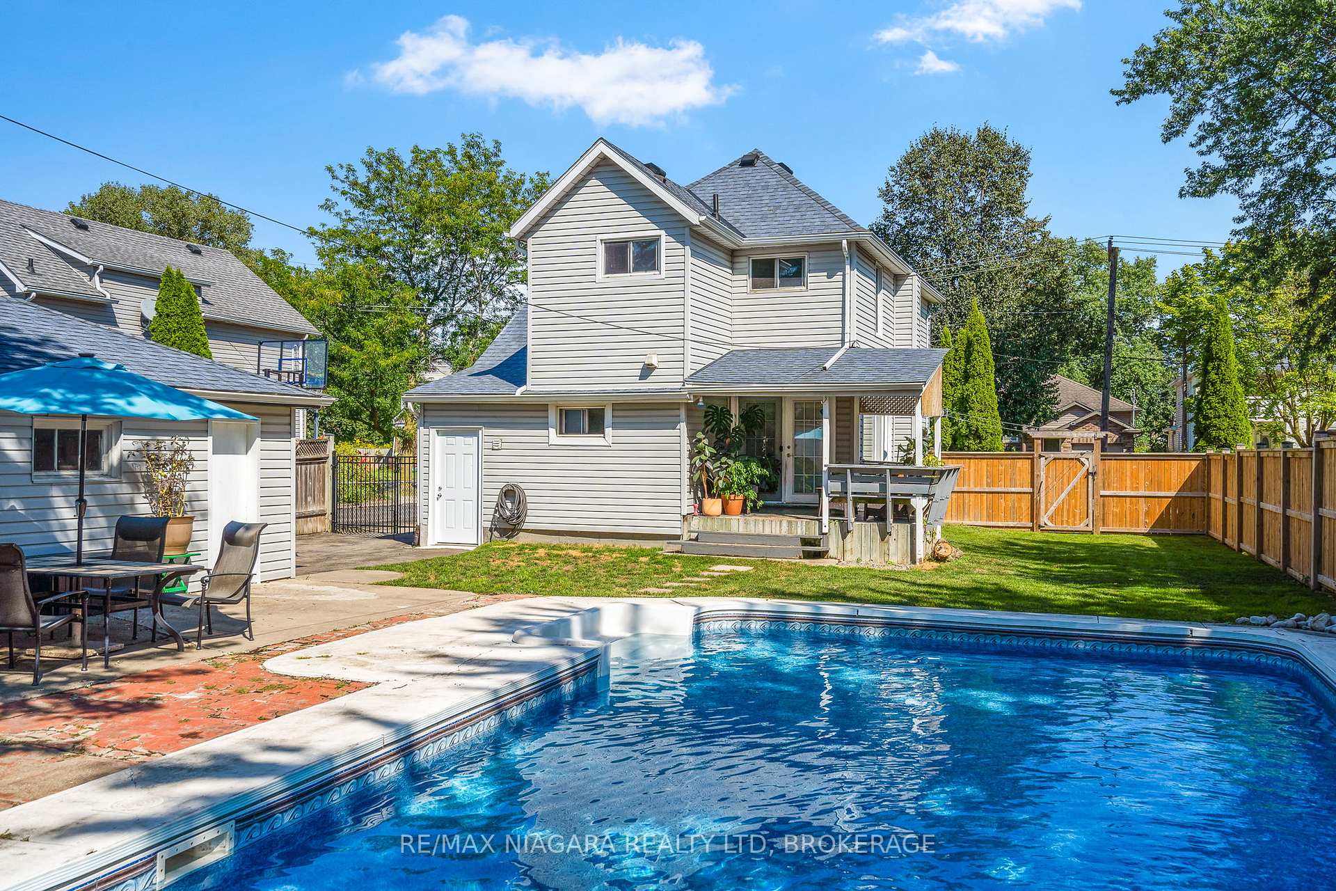 Photo 27 of 70 Beatrice Street, Welland, Lincoln/Crowland — HOMEH