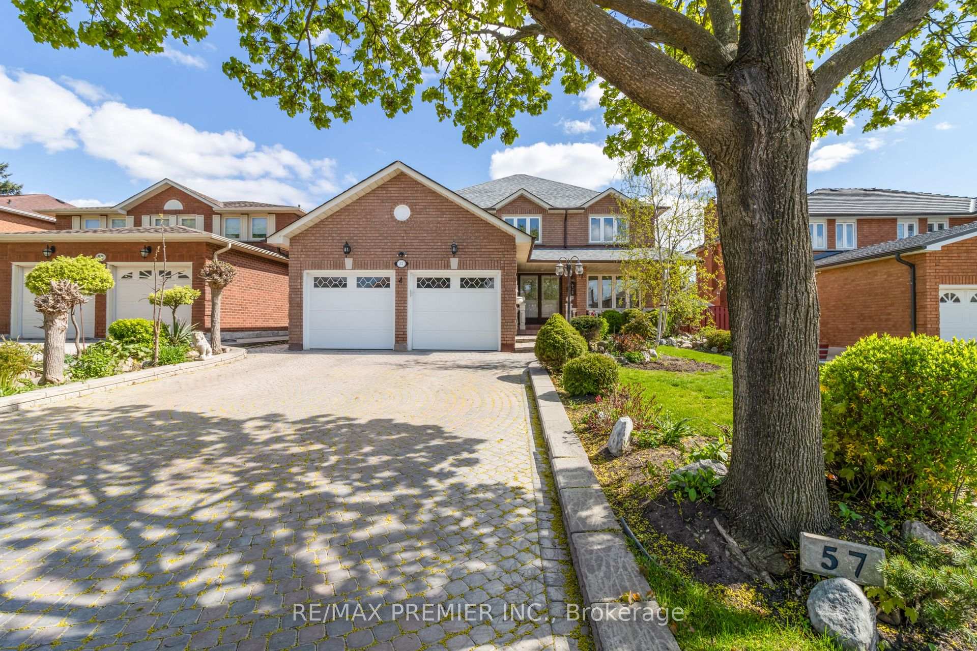 Front of 57 Vineyard Court