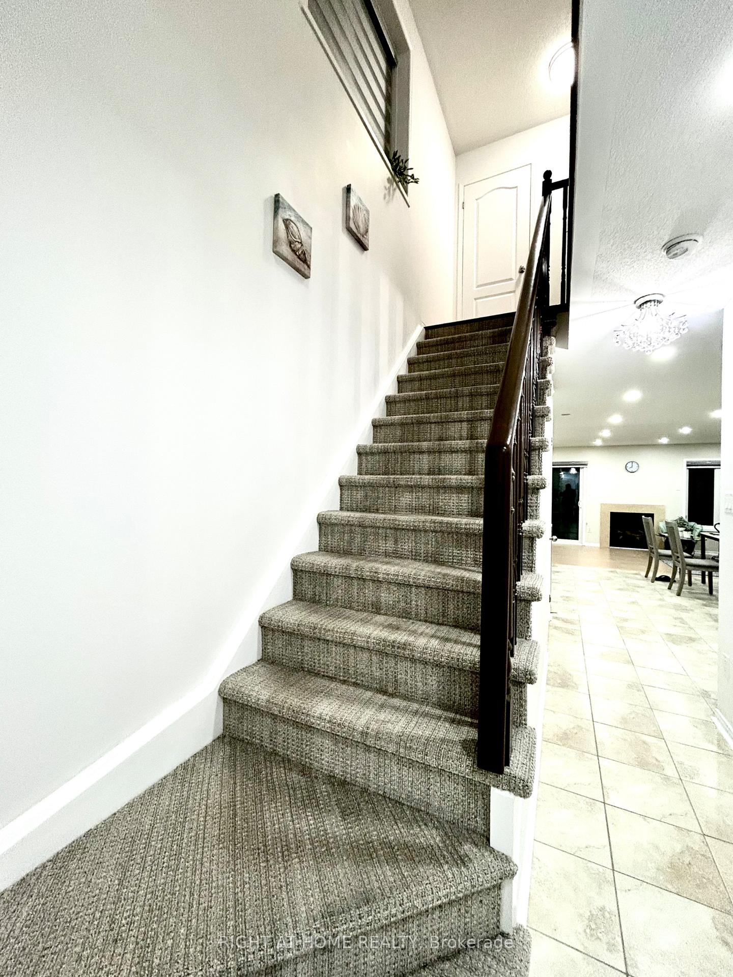 Photo 21 of 1123 Schooling Drive, Oshawa, Taunton — HOMEH