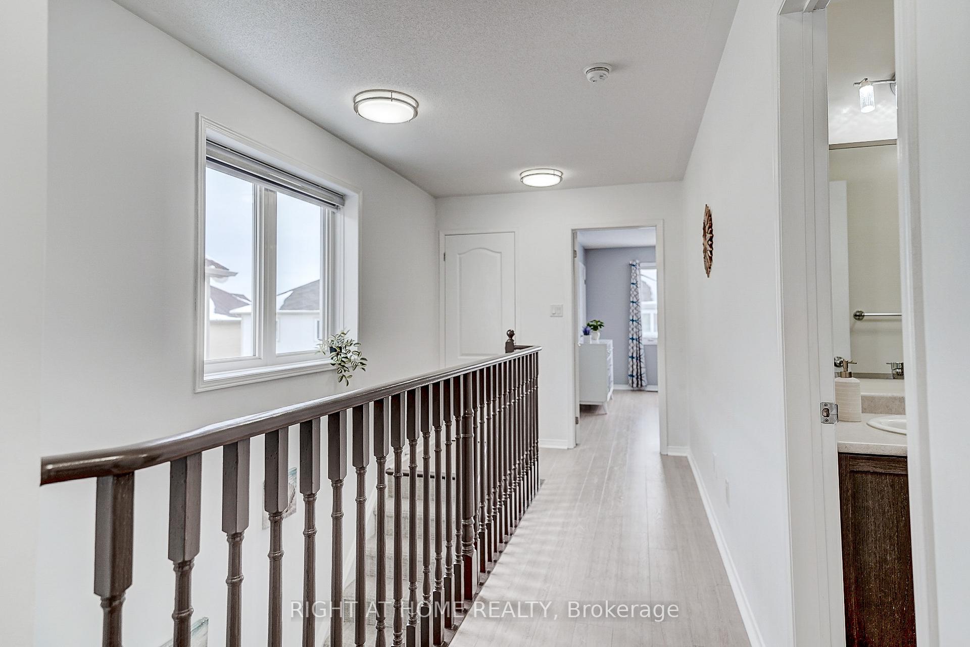 Photo 22 of 1123 Schooling Drive, Oshawa, Taunton — HOMEH