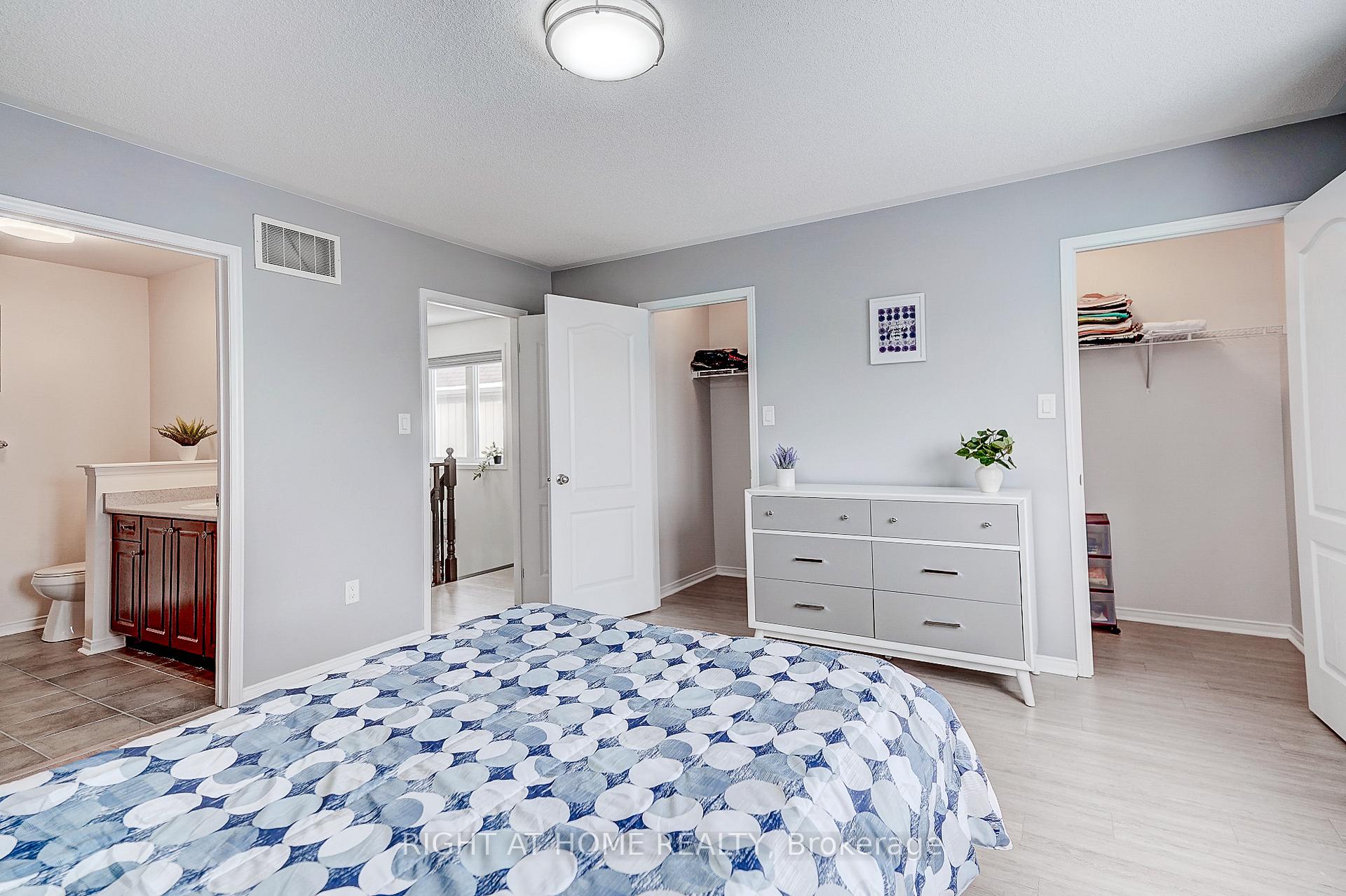 Photo 24 of 1123 Schooling Drive, Oshawa, Taunton — HOMEH