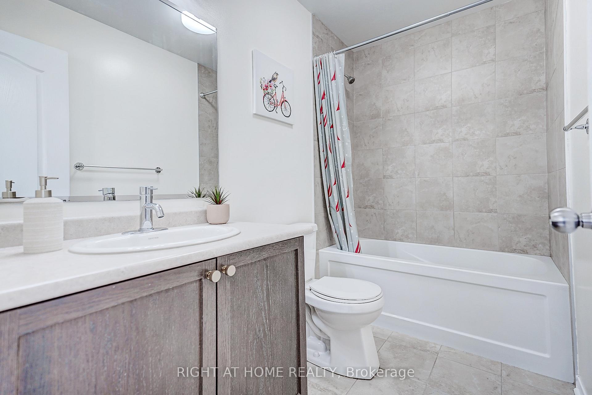 Photo 30 of 1123 Schooling Drive, Oshawa, Taunton — HOMEH