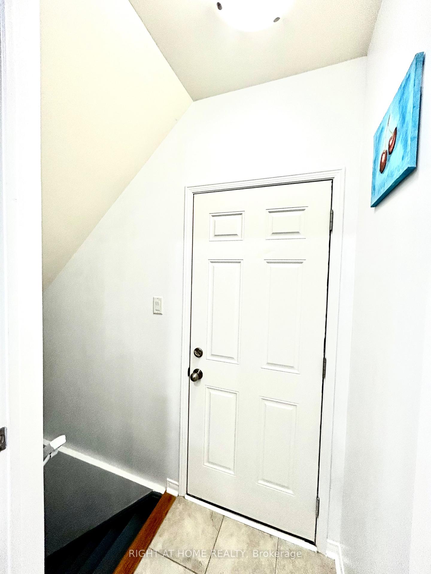 Photo 31 of 1123 Schooling Drive, Oshawa, Taunton — HOMEH