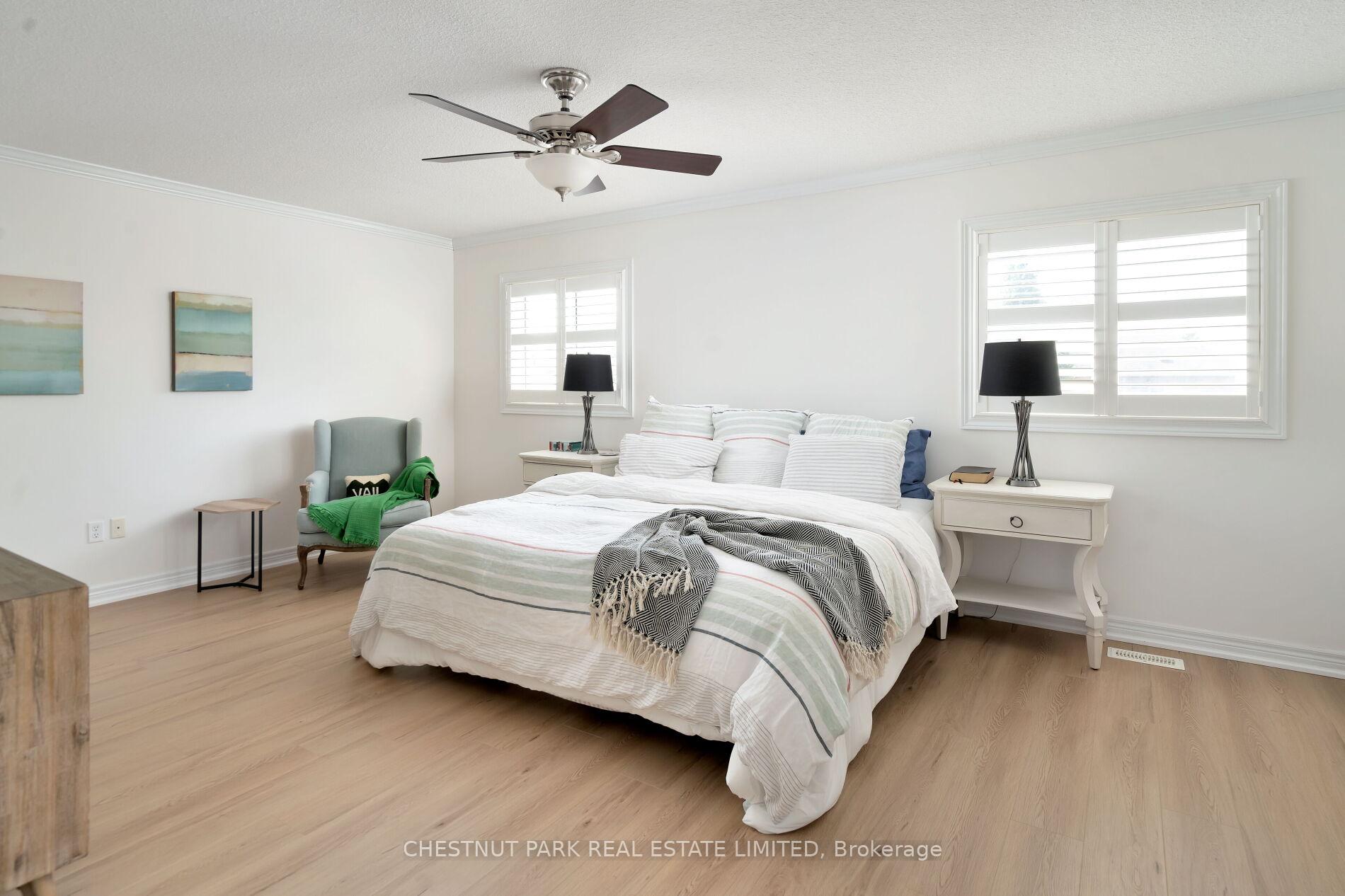 Photo 25 of 401 Carnwith Drive E, Whitby, Brooklin — HOMEH