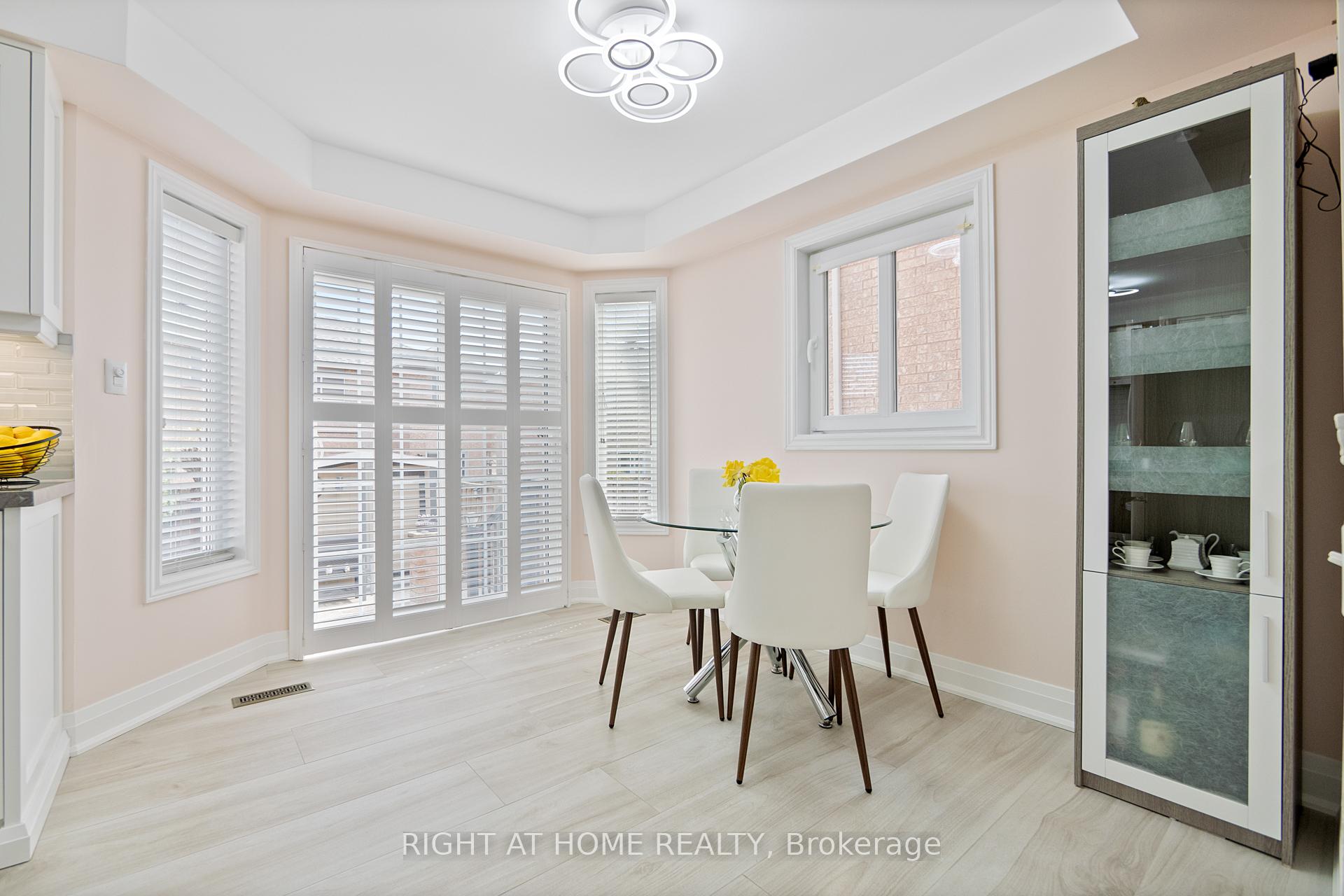 Photo 5 of 29 Neuchatel Avenue, Vaughan, Vellore Village — HOMEH