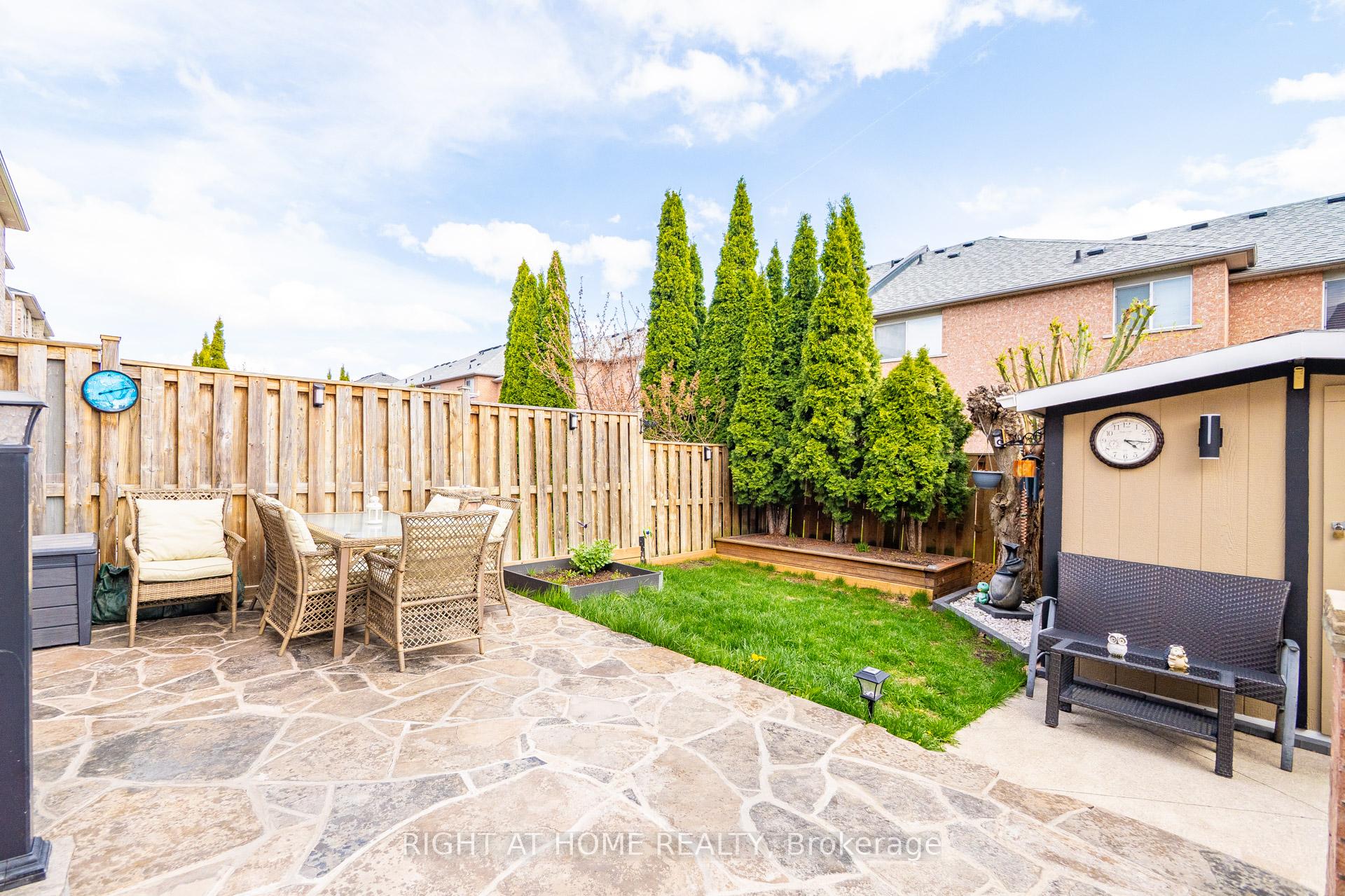 Photo 35 of 29 Neuchatel Avenue, Vaughan, Vellore Village — HOMEH