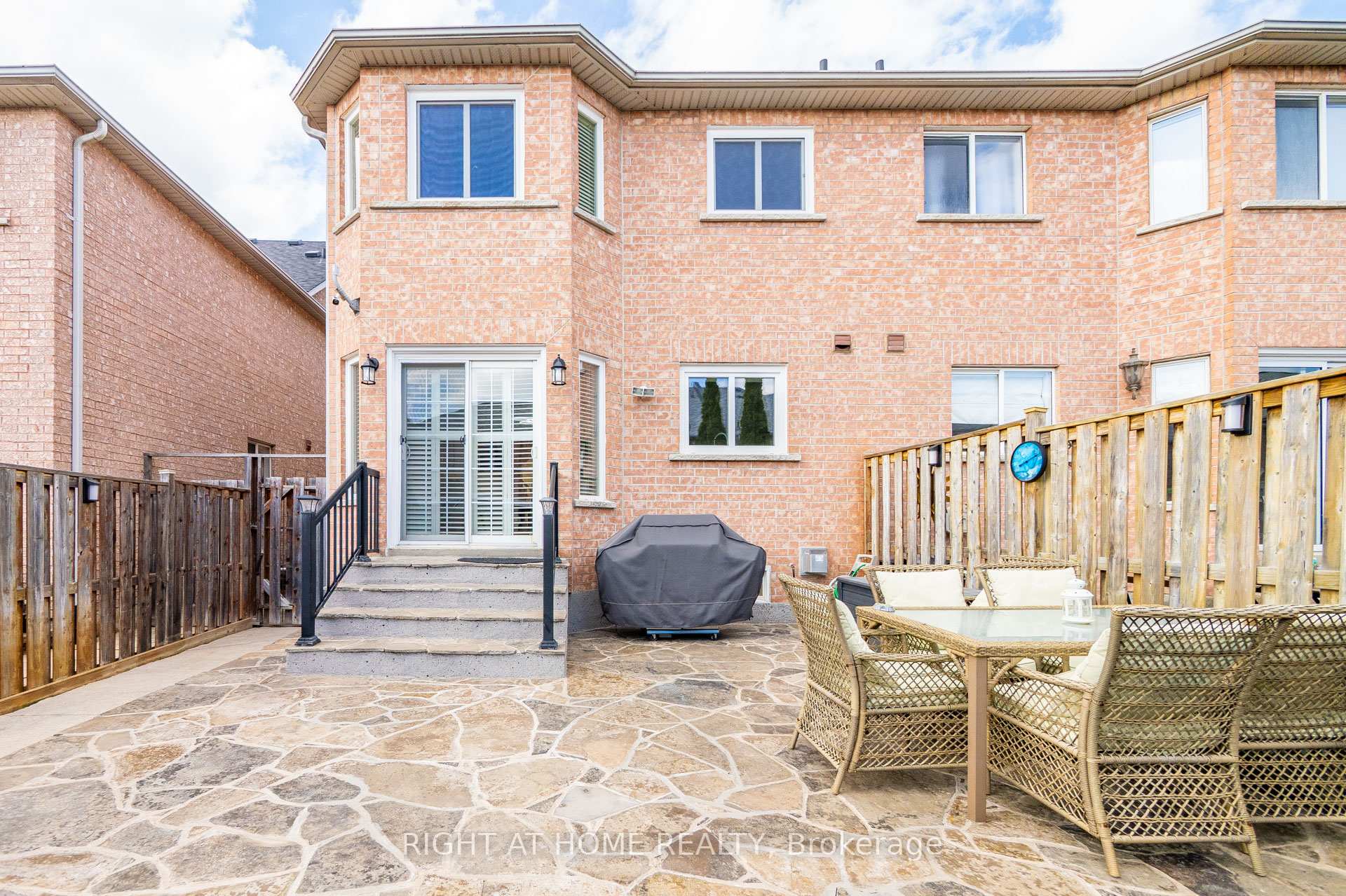 Photo 38 of 29 Neuchatel Avenue, Vaughan, Vellore Village — HOMEH
