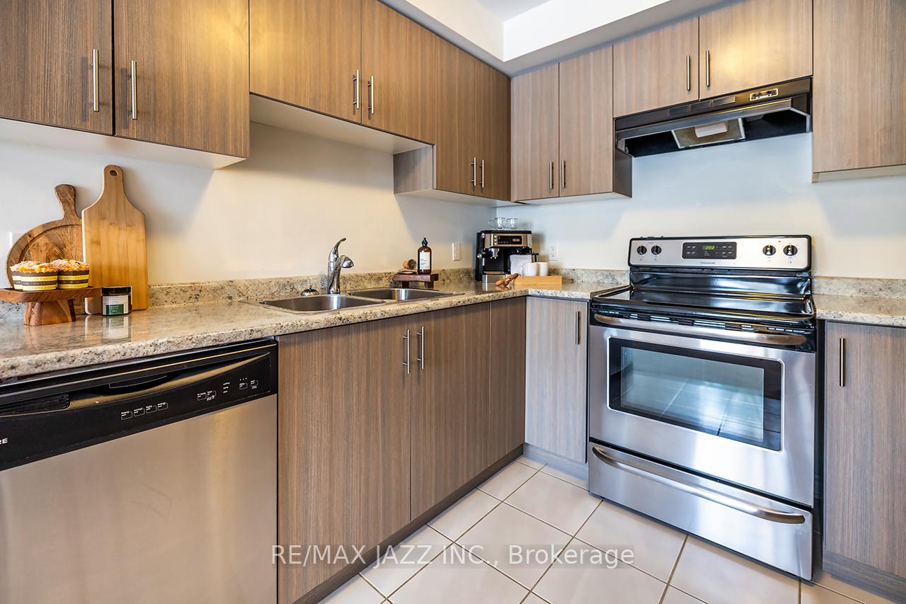 Photo 10 of 67 Far North Court, Oshawa, Windfields — HOMEH