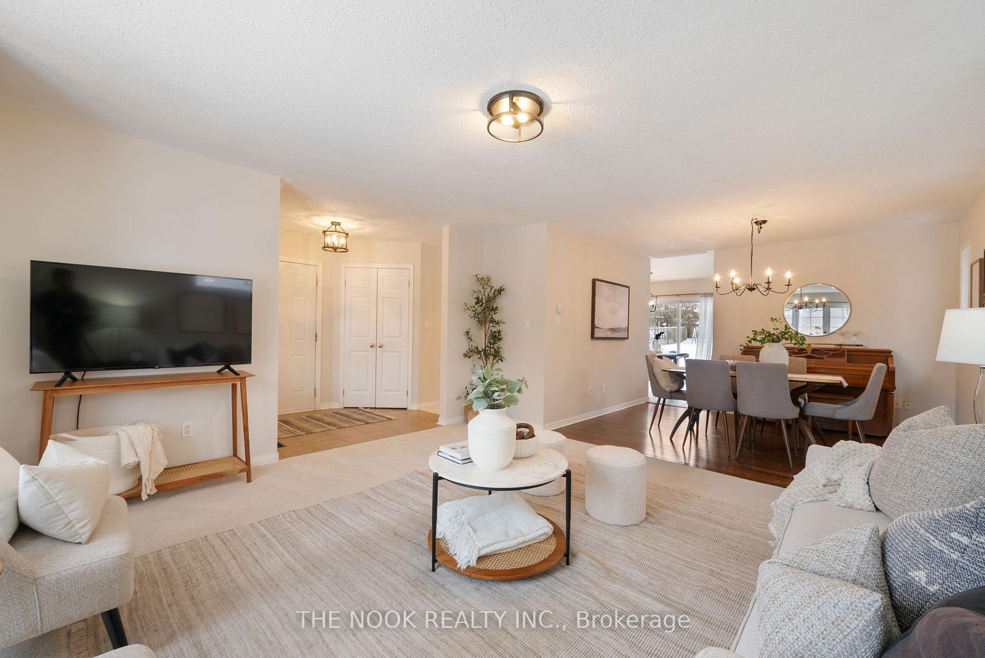 Photo 9 of 1247 King Street E, Oshawa, Donevan — HOMEH